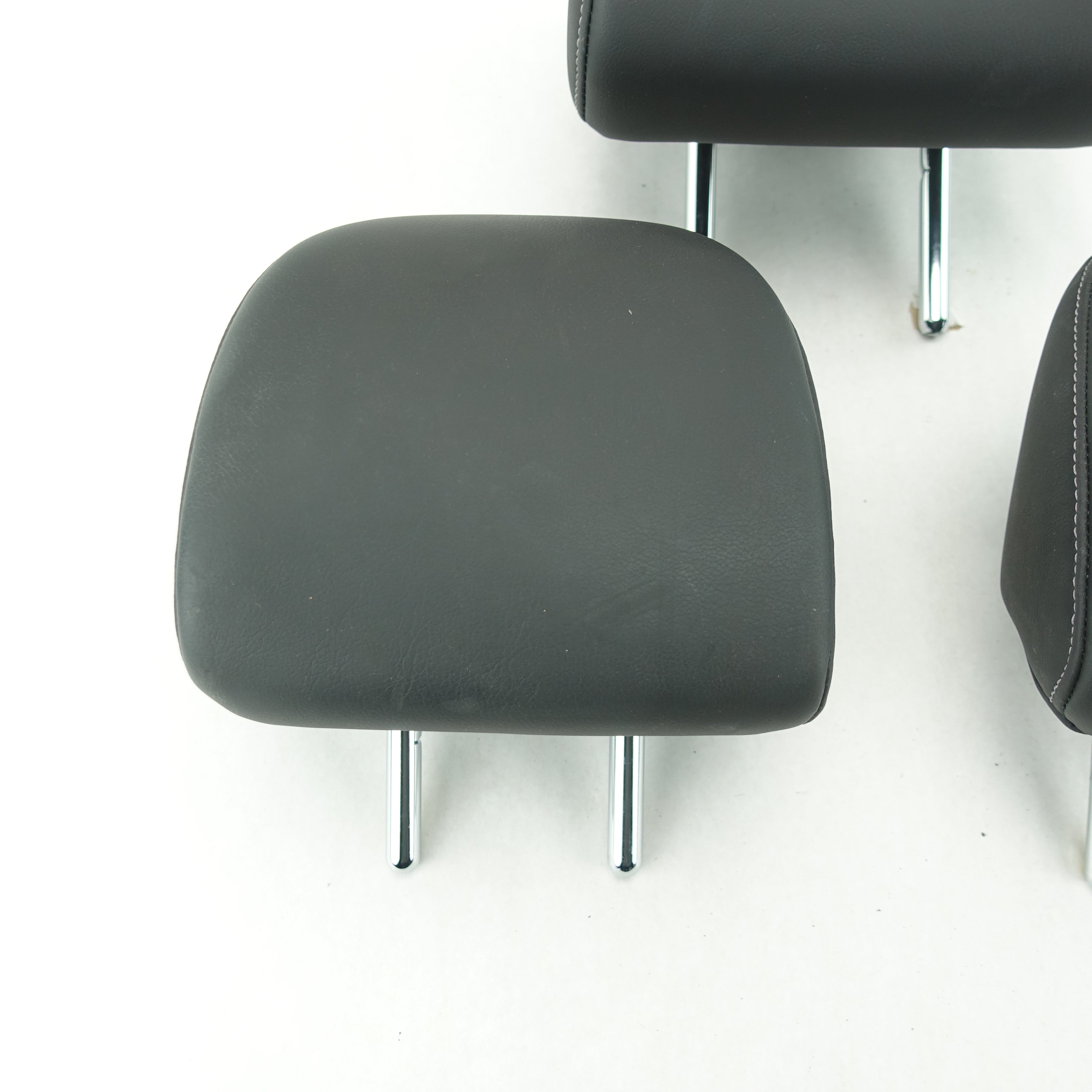 2009 2010 2011 2012 2013 14 Acura TSX  Rear Headrest Head Rest Black Leather Set