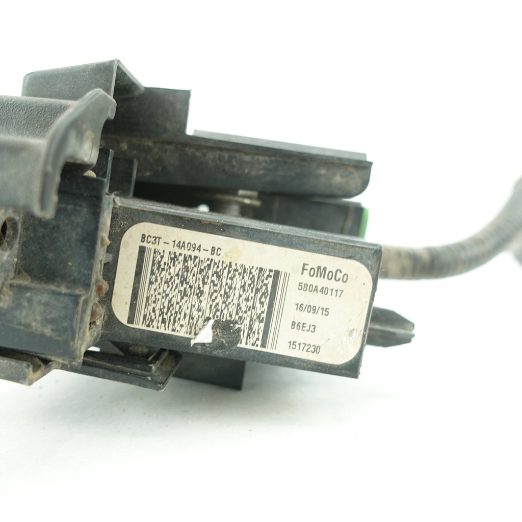 2011 2012 2013 2014 2015 2016 FORD F250 F350 6.7L Battery Circuit Breaker Fuse