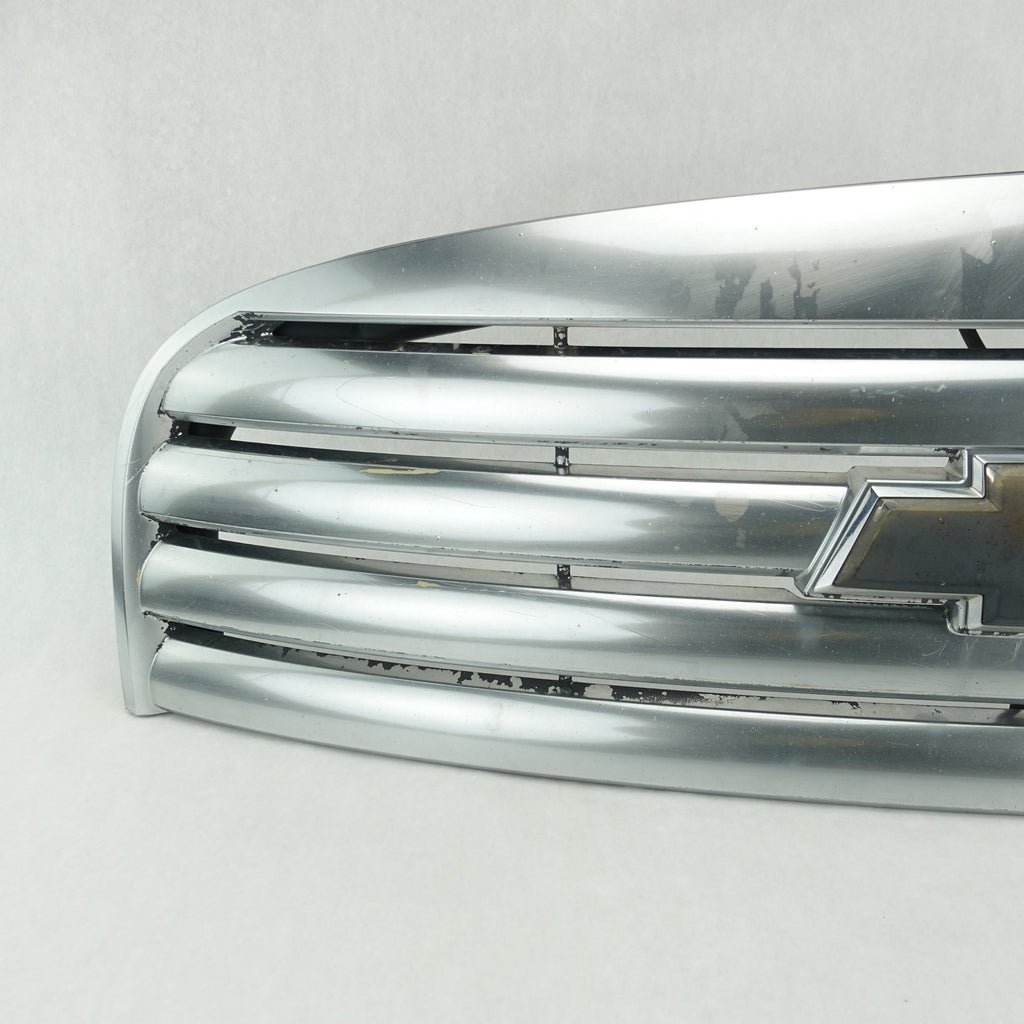 Damage 2006 2007 2008 2009 2010 2011 Chevy HHR Grille Grill