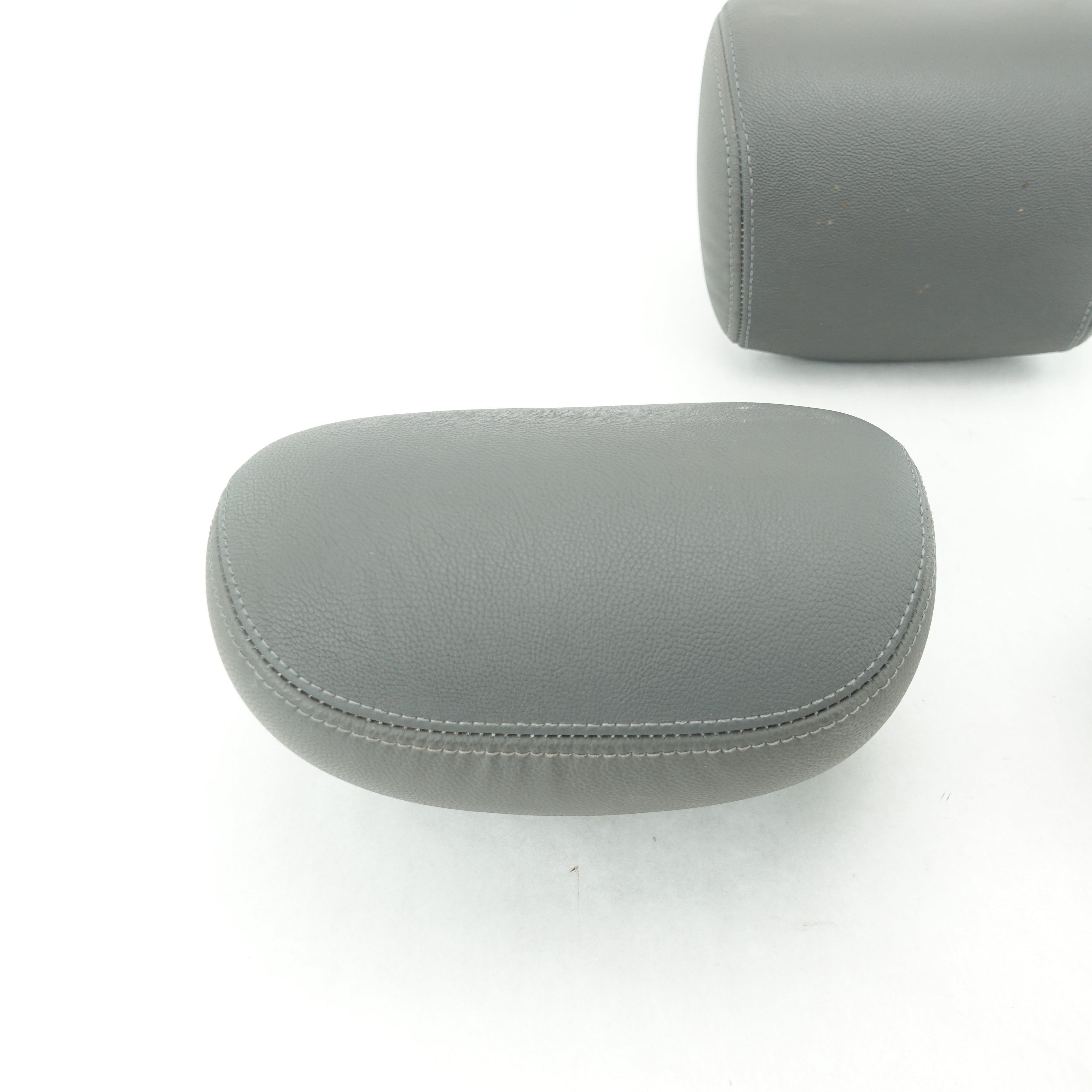 2011 2012 2013 2014 Hyundai Sonata Rear Headrest Head Rest Set Gray Leather