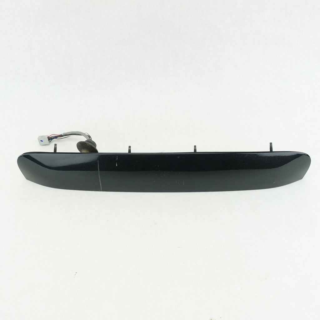Damage 2008 2009 2010 2011 Buick Enclave Rear Tailgate Handle License Light Lamp