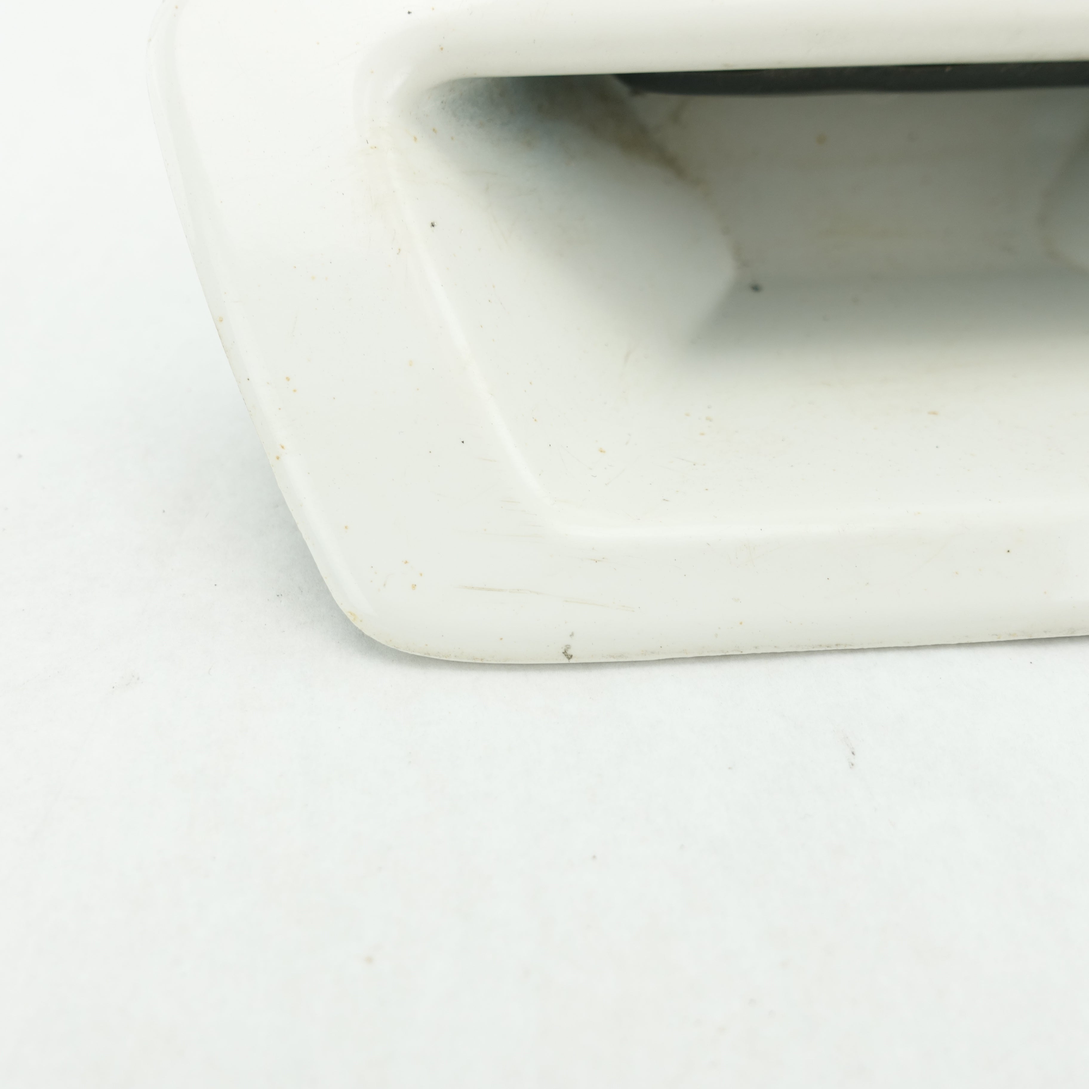 2007 2008 2009 10 Saturn Outlook Rear Tailgate Liftgate Gate Hatch Button Handle
