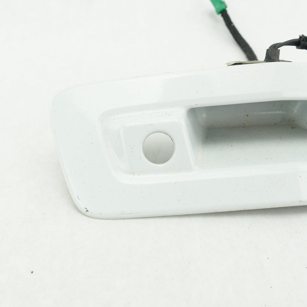 2009 2010 2011 2012 Chevy Traverse Tailgate Lift Gate Hatch Handle Trim