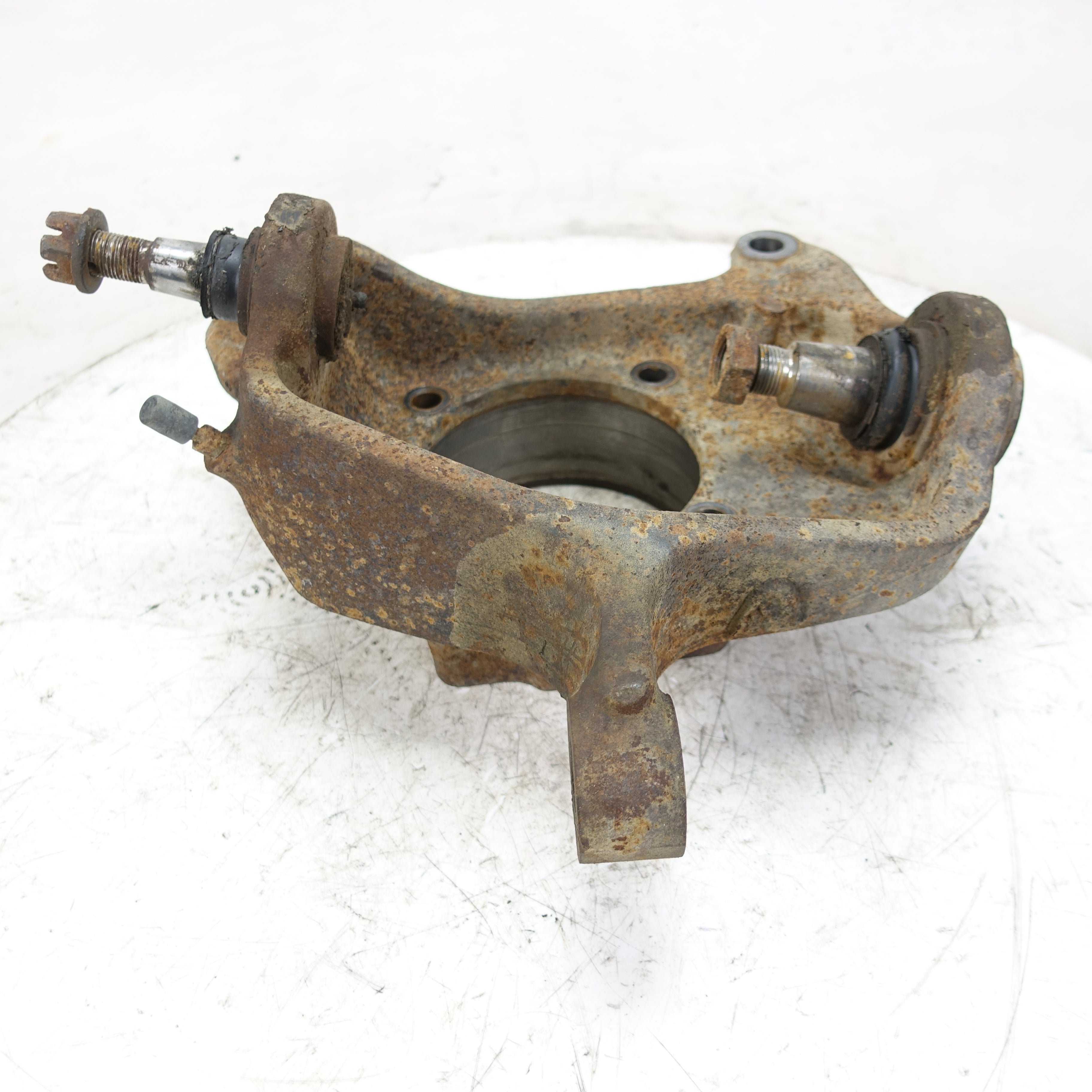 2009 2010 2011 2012 2013 2014 2015 2016 Ford F450 F550 Passenger Right Knuckle Spindle