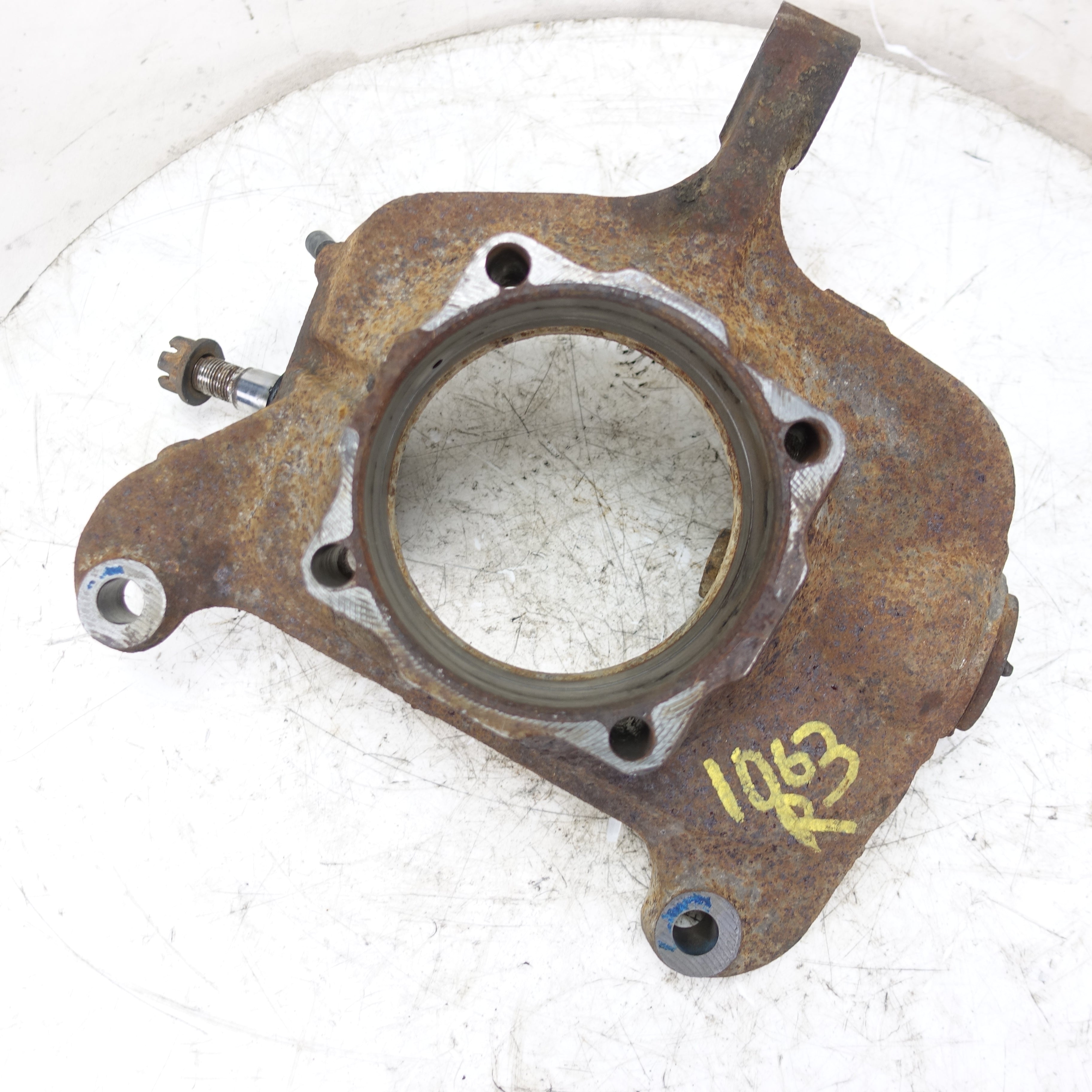 2009 2010 2011 2012 2013 2014 2015 2016 Ford F450 F550 Passenger Right Knuckle Spindle