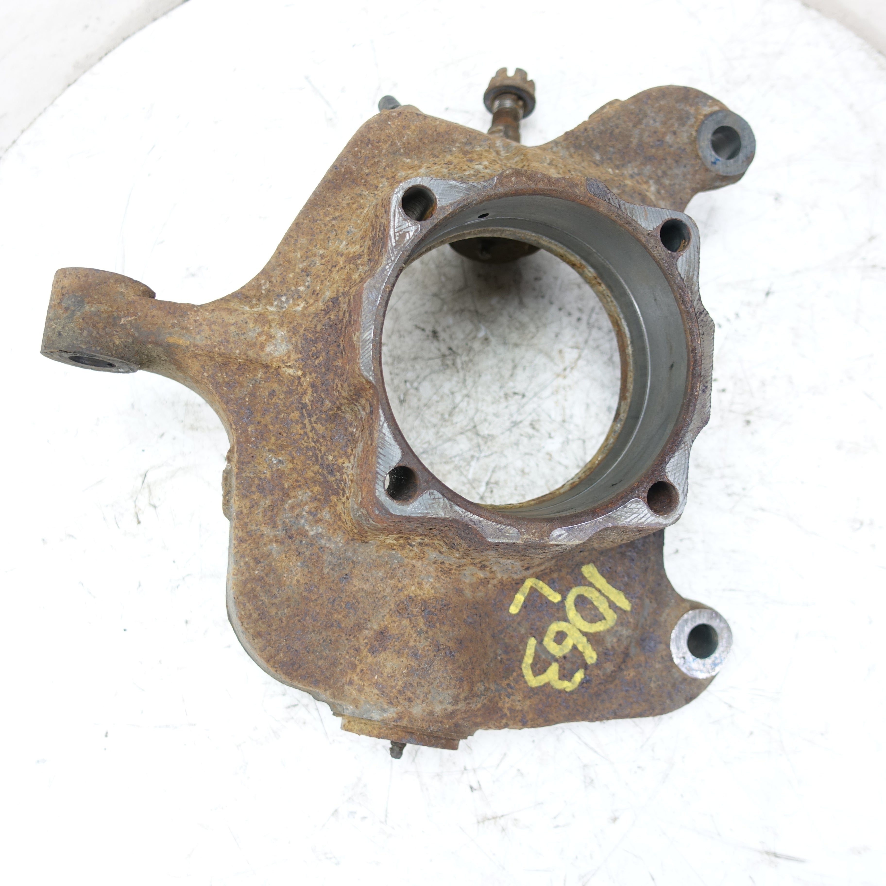 2009 2010 2011 2012 2013 2014 2015 16 Ford F450 F550 Driver Left Knuckle Spindle