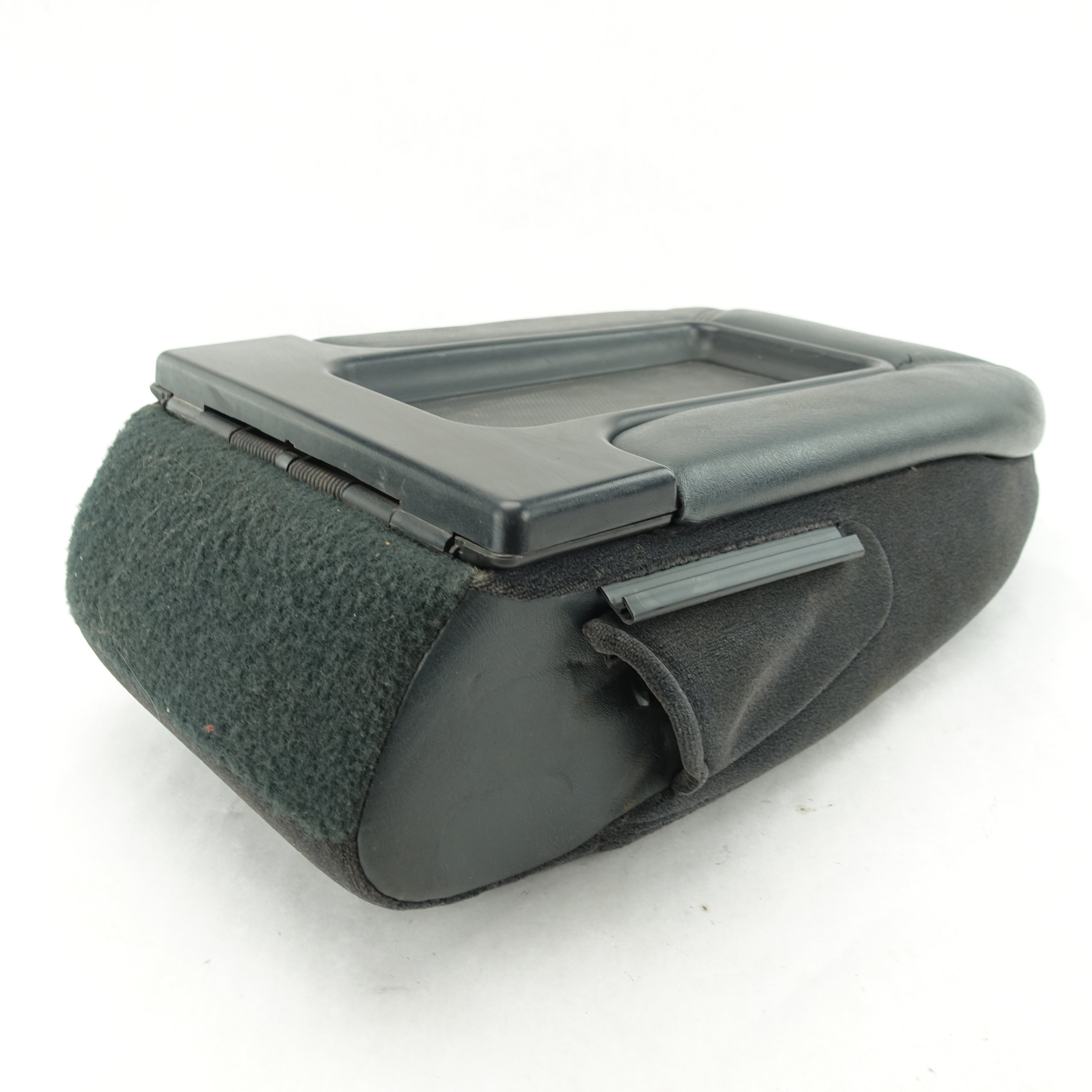 2003 2004 2005 Silverado Sierra Center Console Fold Down Armrest Arm Rest Black