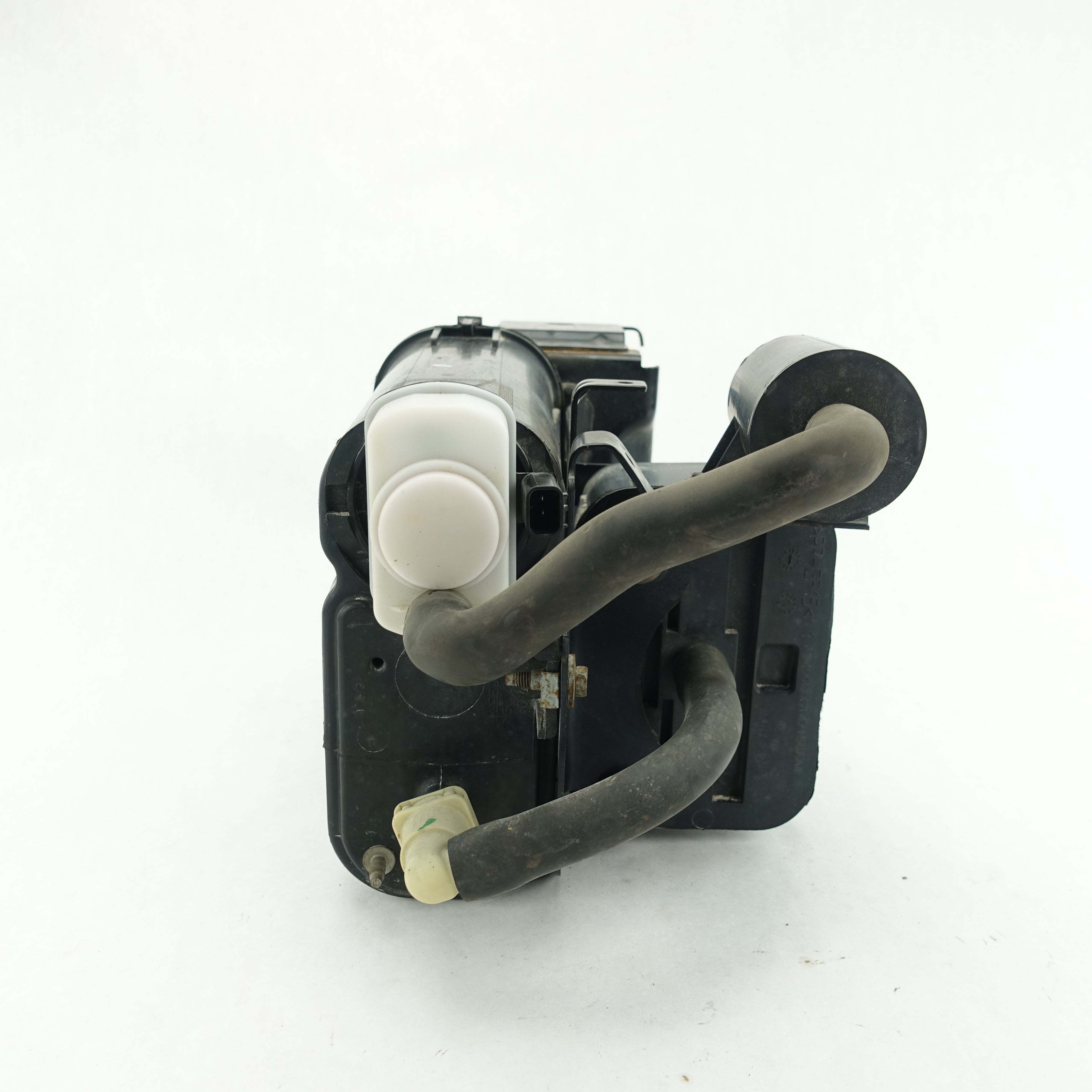 2014 2015 2016 2017 2018 2019 2020 Ram 2500 3500 Fuel Vapor Carbon Canister