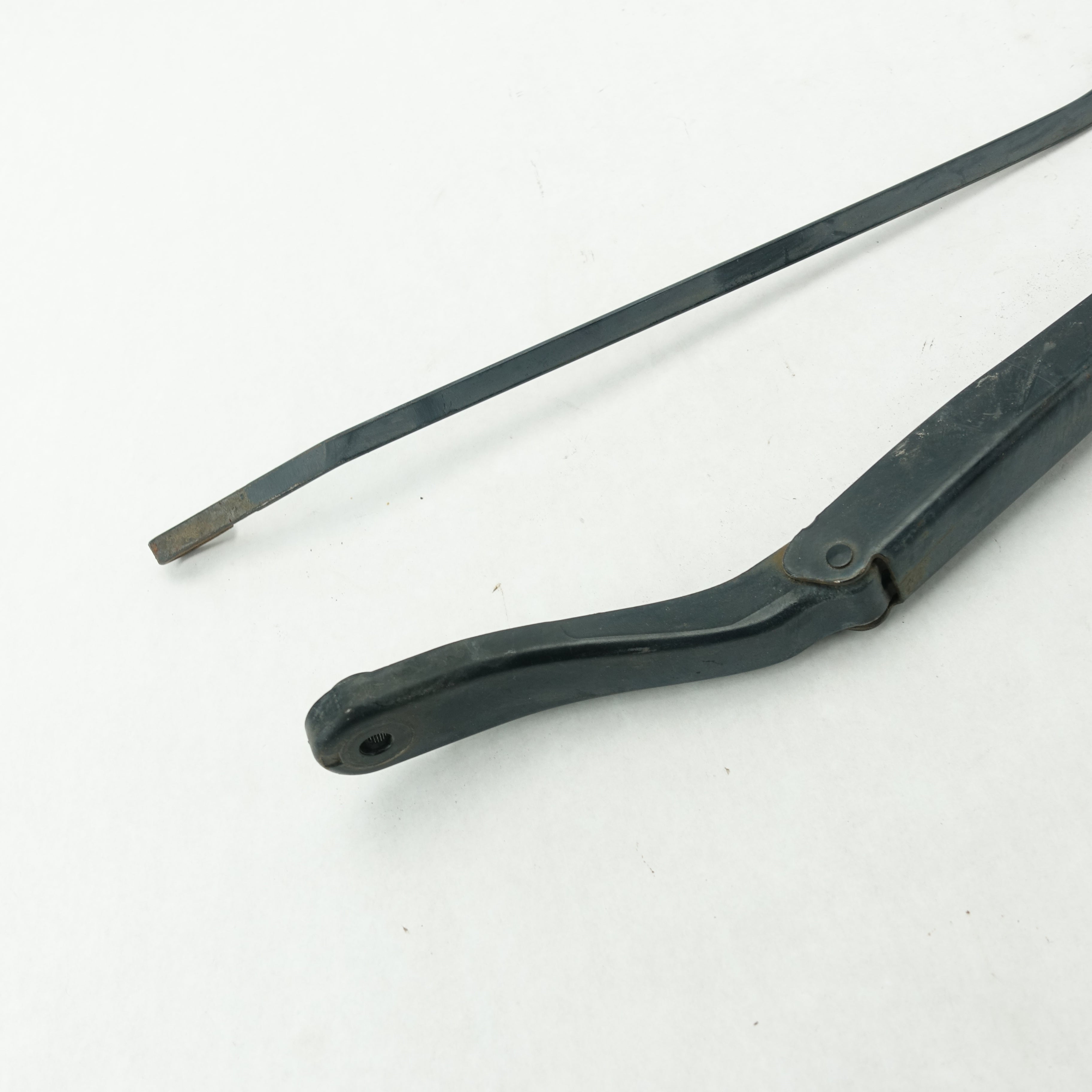 2005 2006 2007 2008 2009 Mazda 3 Windshield Wiper Arm Arms Left Right Front Set