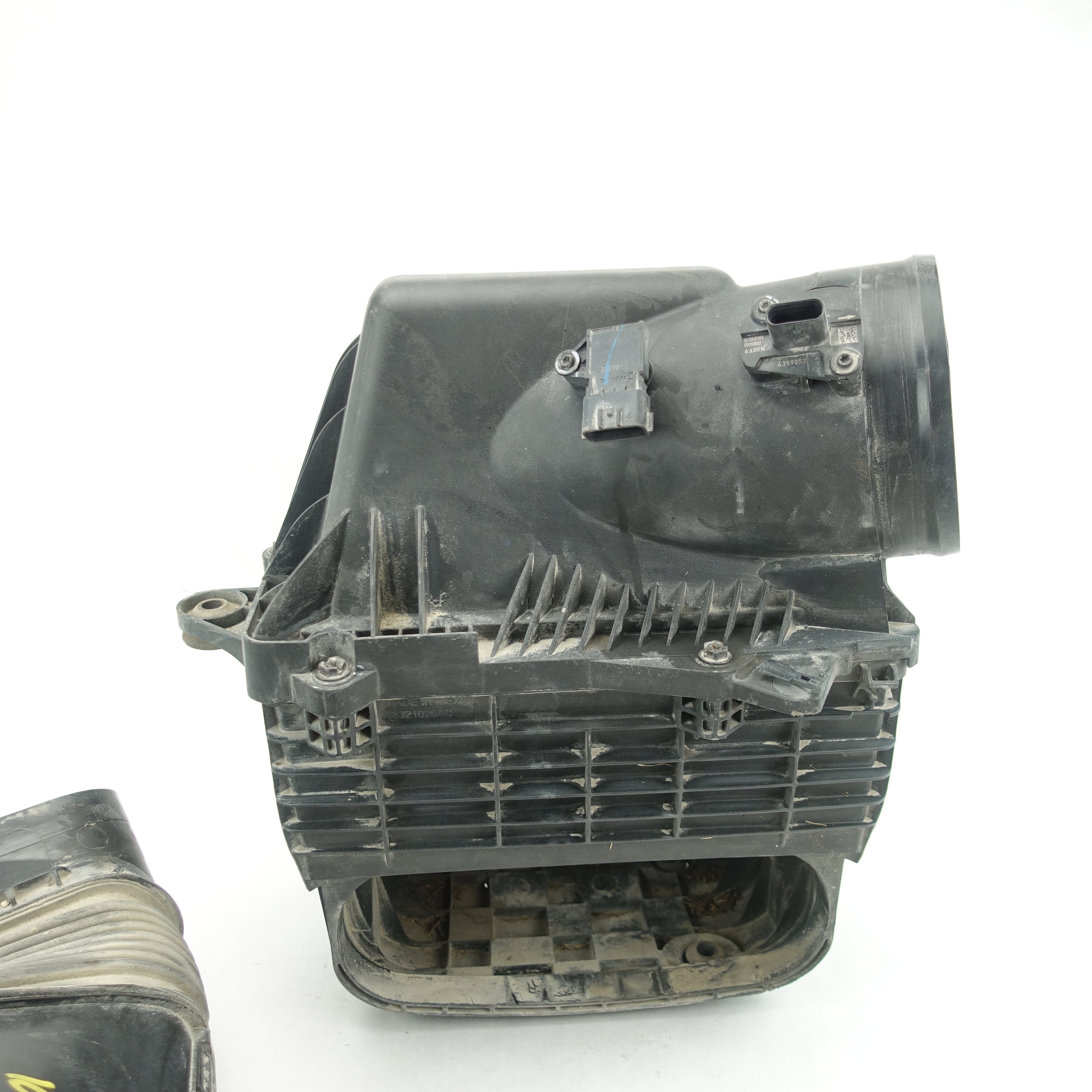 2019 2020 2021 2022 2023 Ram 2500 3500 6.7L Air Cleaner Box