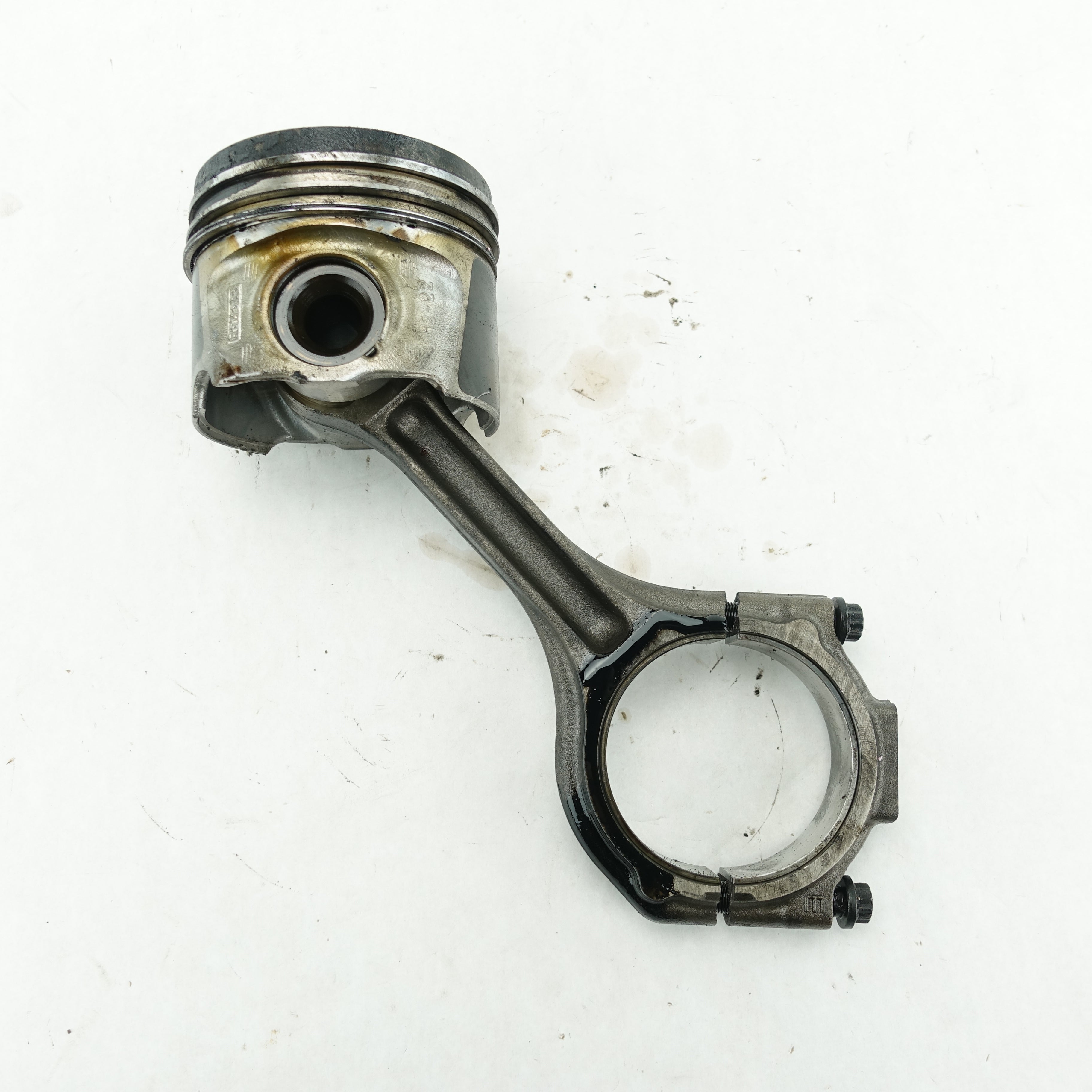 2011 2012 2013 2014 Ford F250 F350 6.7L Diesel Piston and Connecting Rod