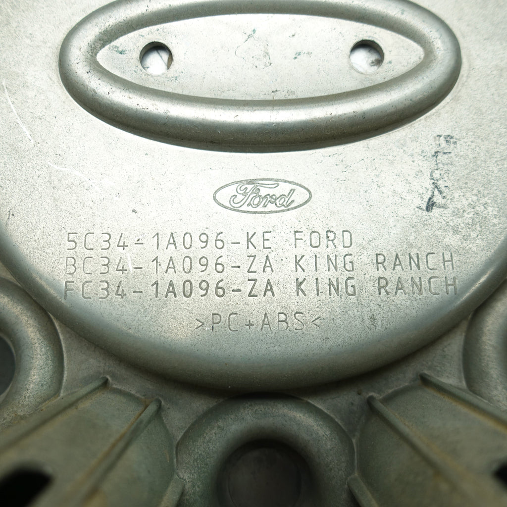 2011 2012 2013 2014 2015 2016 Ford F250 F350 Front Wheel Center Hub Cap Cover