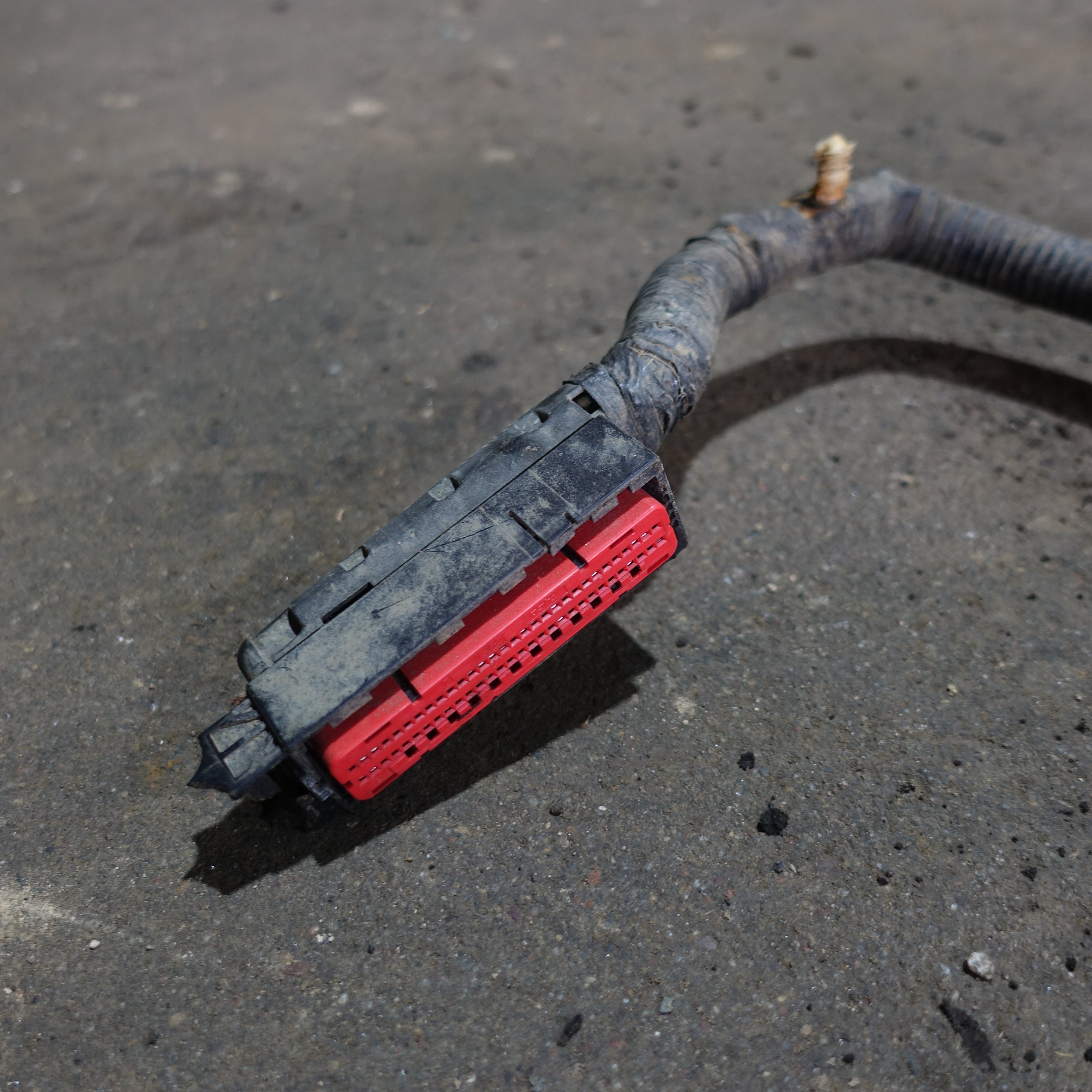Damage 2011 Ford F250 F350 6.7L Electric Shift Transfer Case Transmission Wire Harness