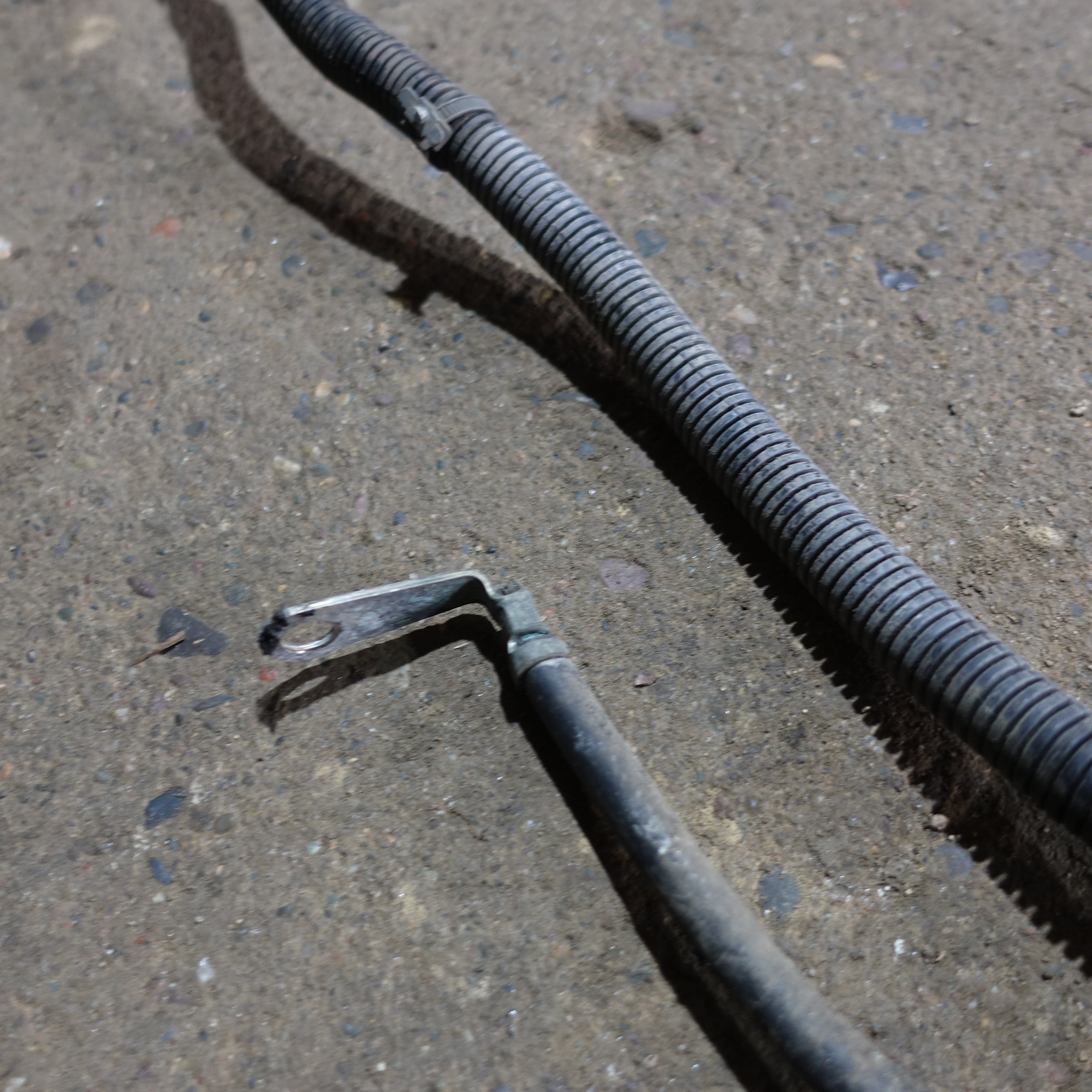 2009 2010 Chevy Cobalt 2.2L Positive Battery Cable