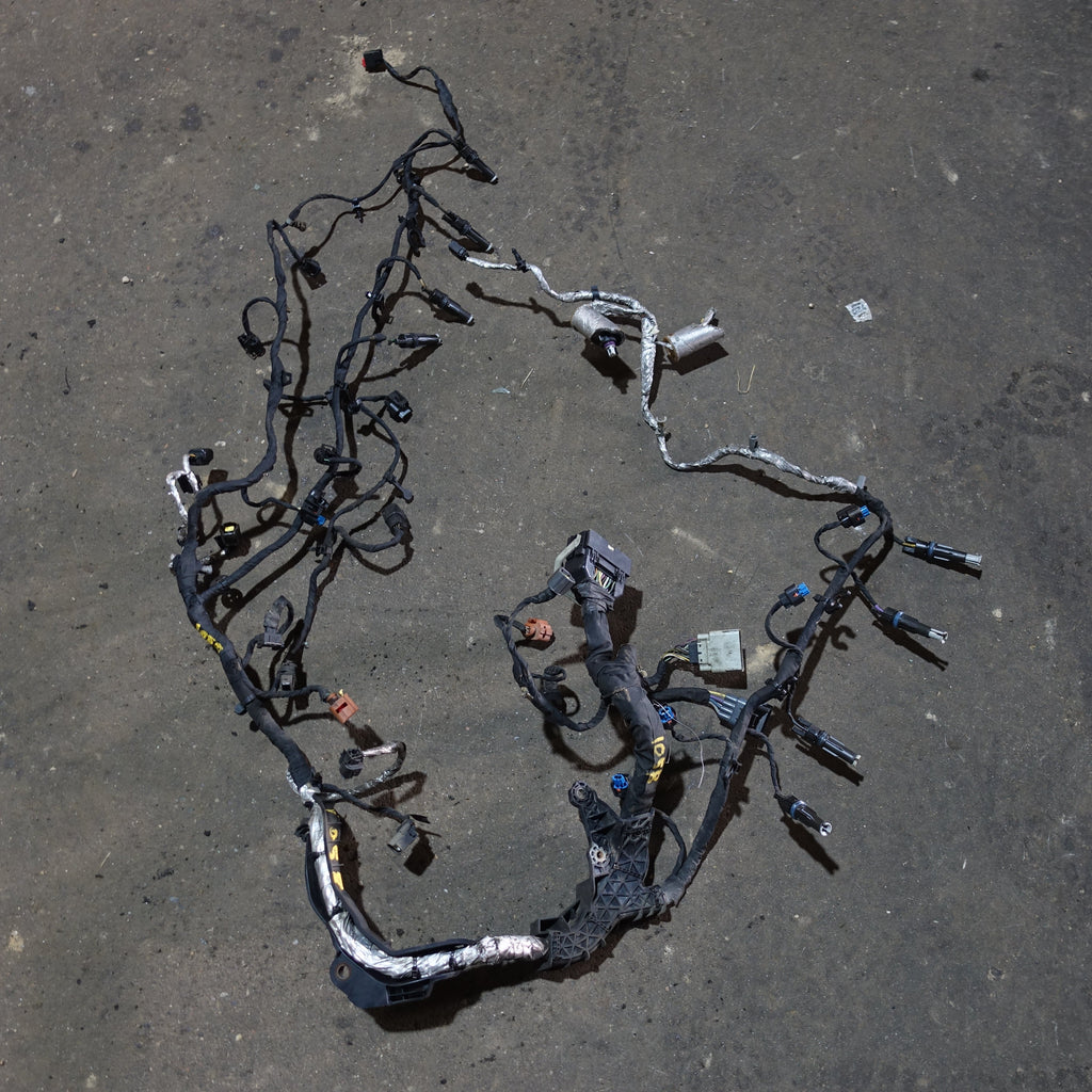 Damage 2011 2012 Ford F250 F350 F450 F550 6.7L Diesel Engine Wire Harness Loom