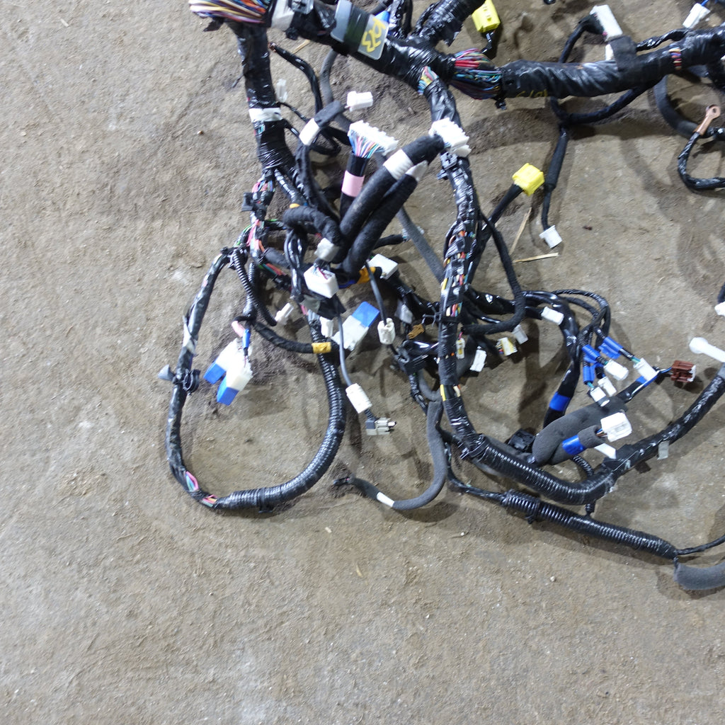 2016 2017 Nissan Titan XD SL Dash Wire Harness Loom