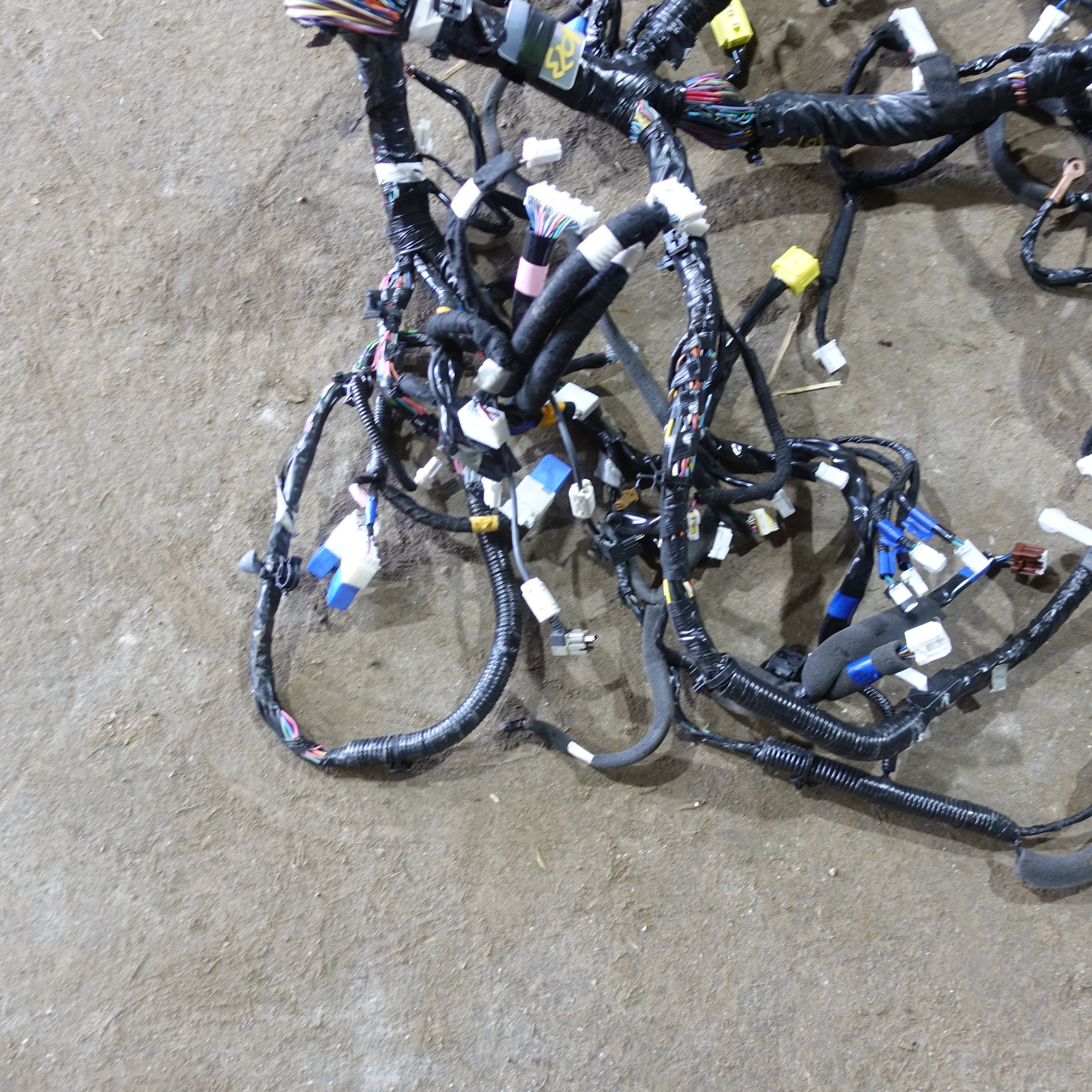 2016 2017 Nissan Titan XD SL Dash Wire Harness Loom