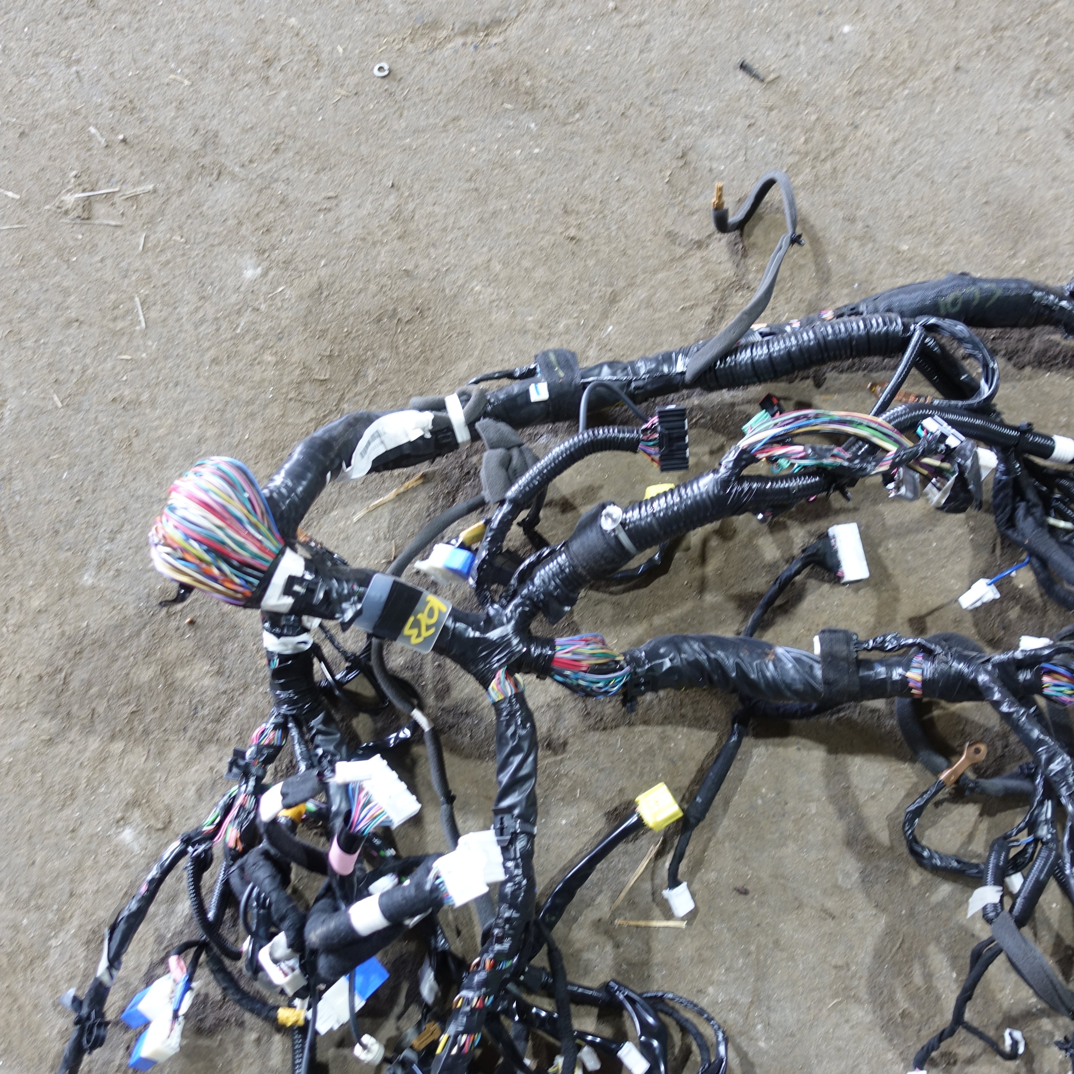 2016 2017 Nissan Titan XD SL Dash Wire Harness Loom