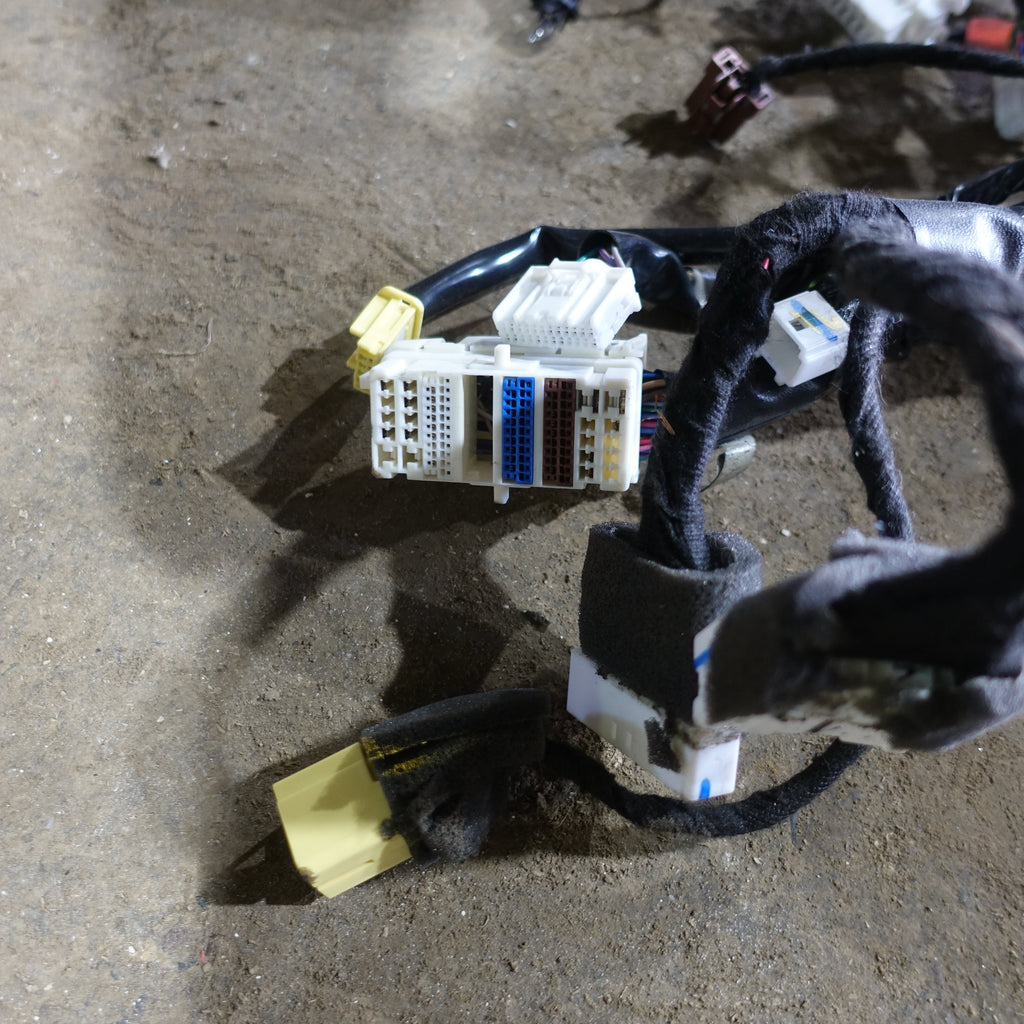 2016 2017 Nissan Titan XD SL Dash Wire Harness Loom