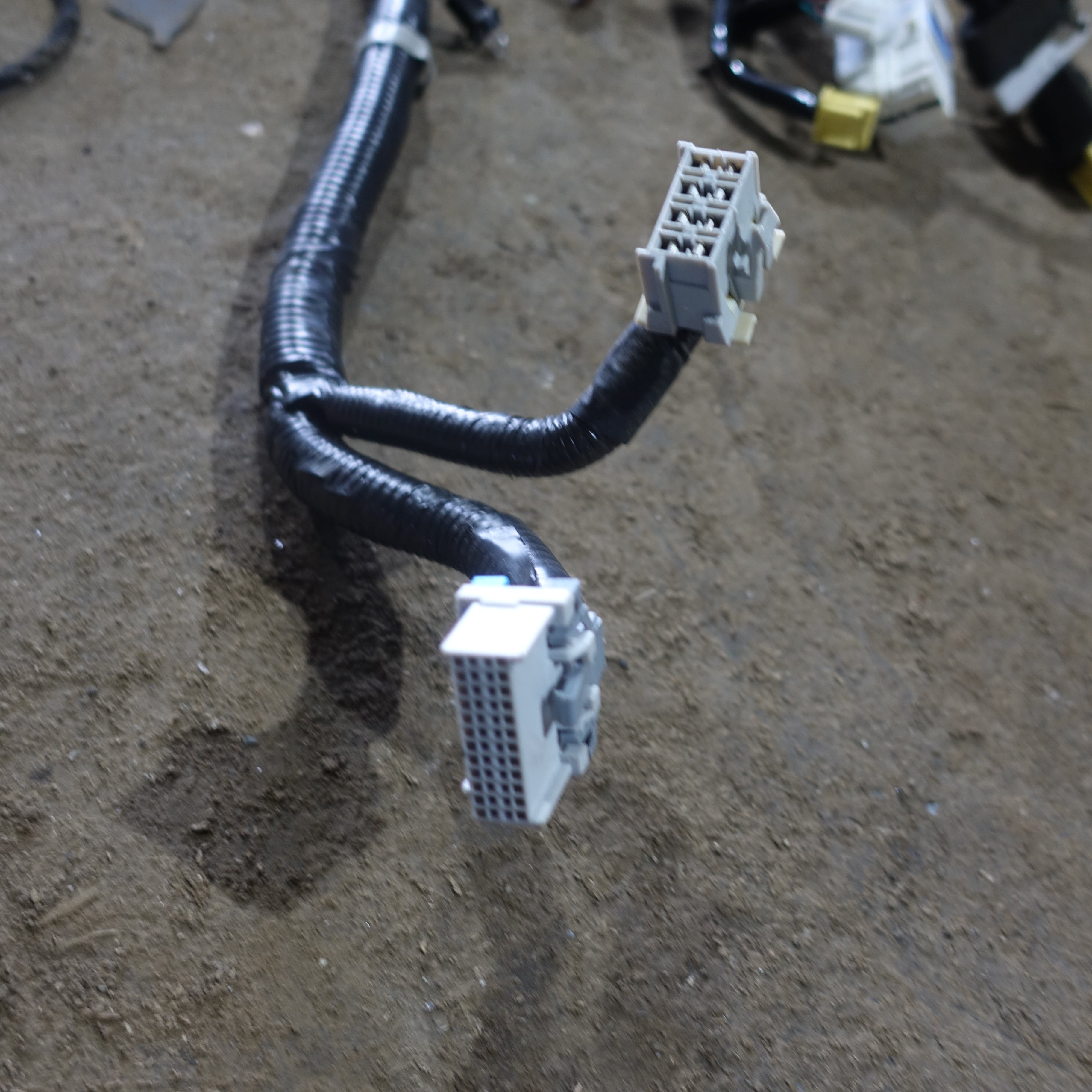 2016 2017 Nissan Titan XD SL Dash Wire Harness Loom