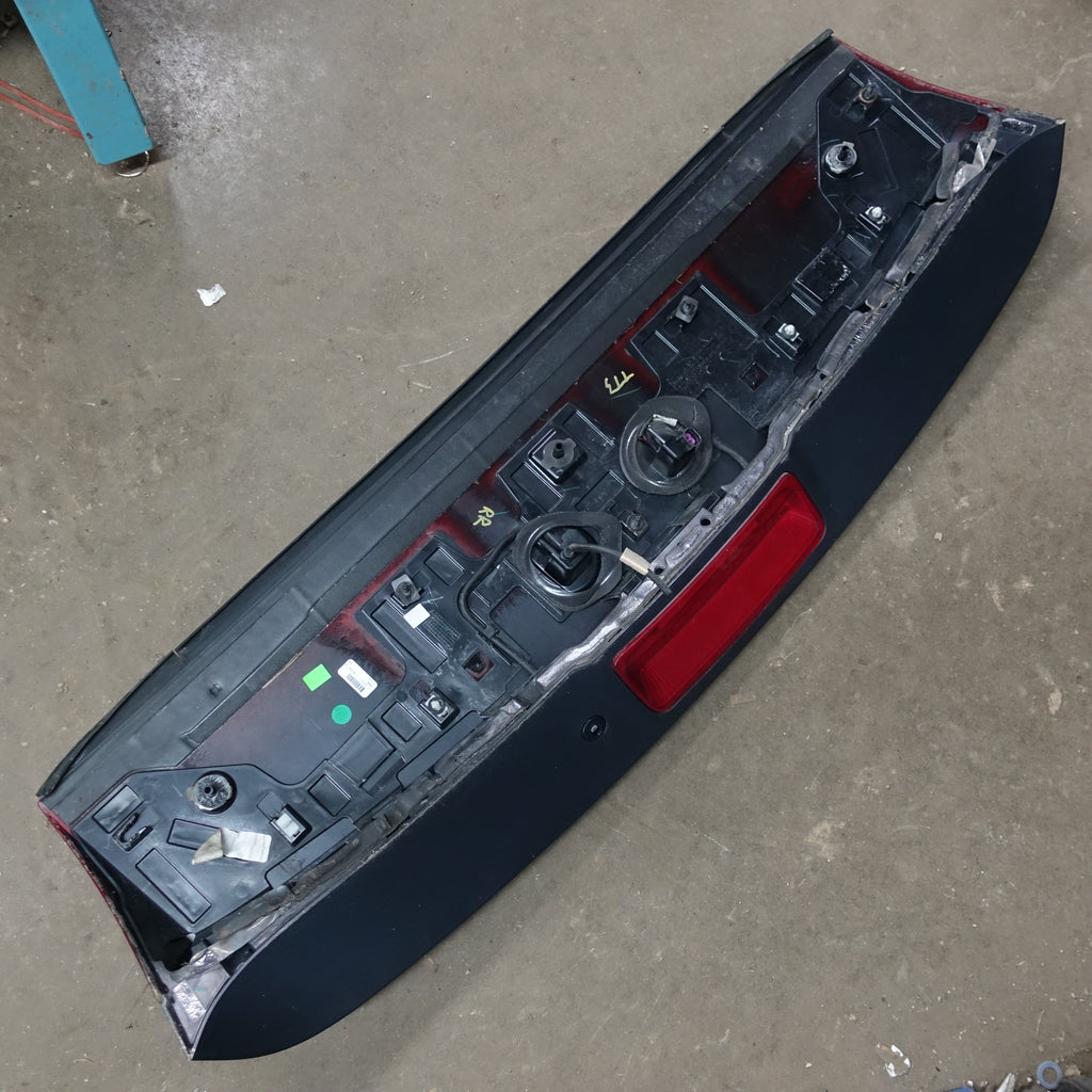 2011 2012 2013 2014 Ford Edge 3rd Third Brake Light Lamp Wing Spoiler Red