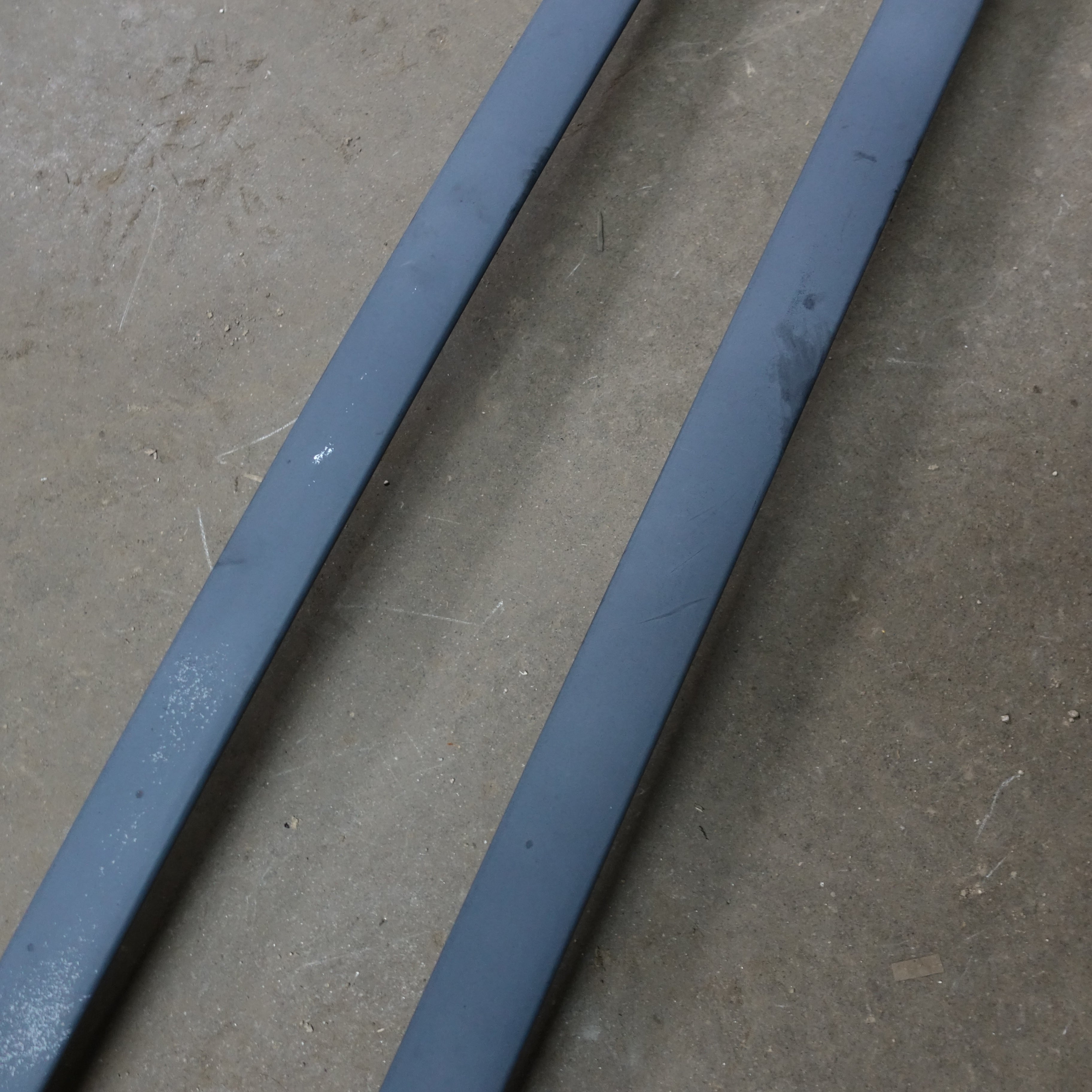 2000 2001 2002 2003 2004 2005 2006 2007 Chevy Suburban Tahoe Roof Rack Cross Bar