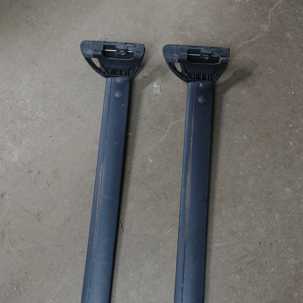 2000 2001 2002 2003 2004 2005 2006 2007 Chevy Suburban Tahoe Roof Rack Cross Bar