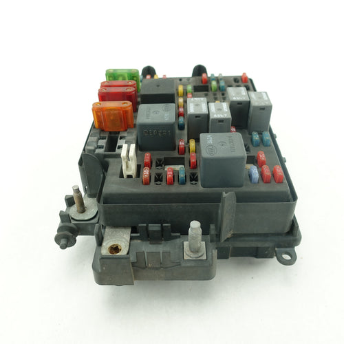 2000 2001 2002 Silverado Sierra Engine Fuse Junction Box