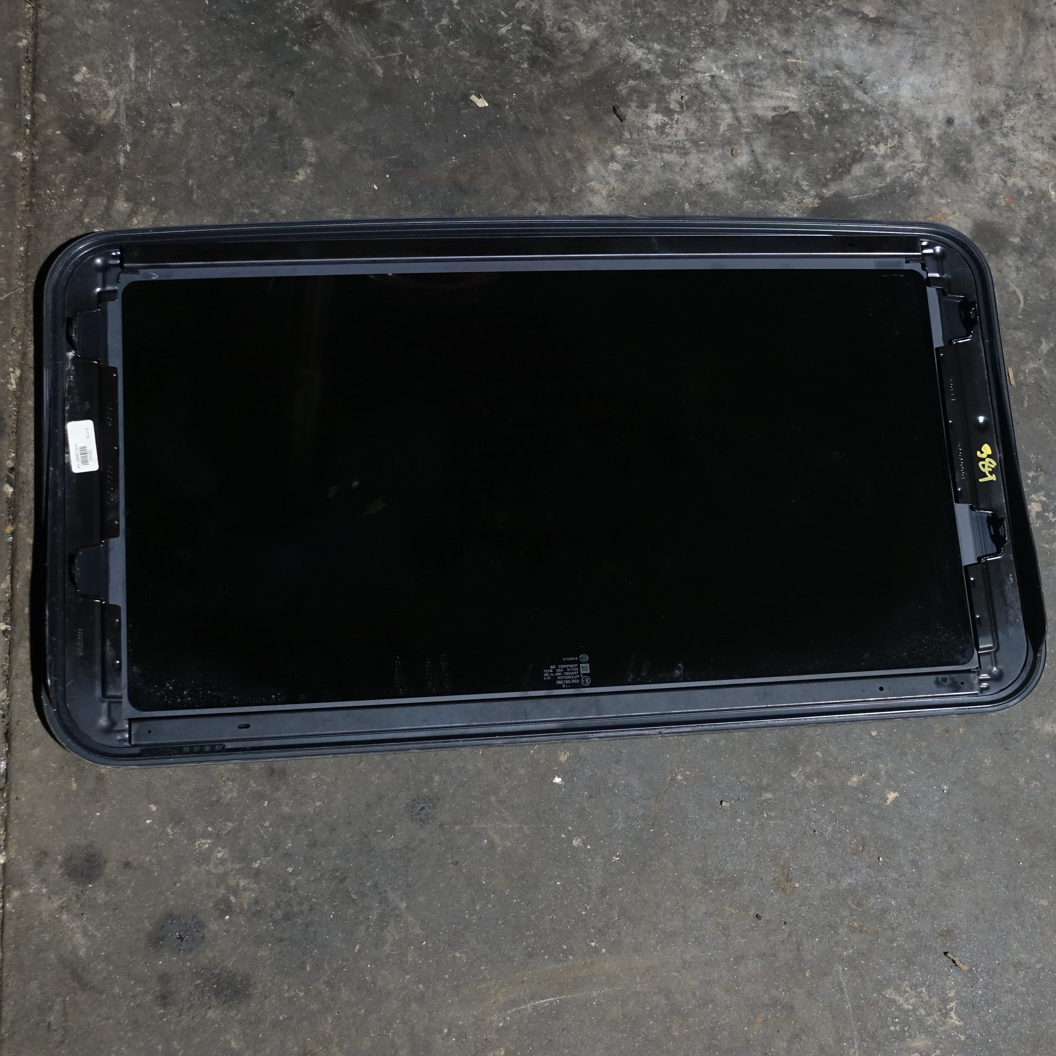 2007 2008 2009 2010 Saturn Outlook Sunroof Sun Moon Roof Glass Window