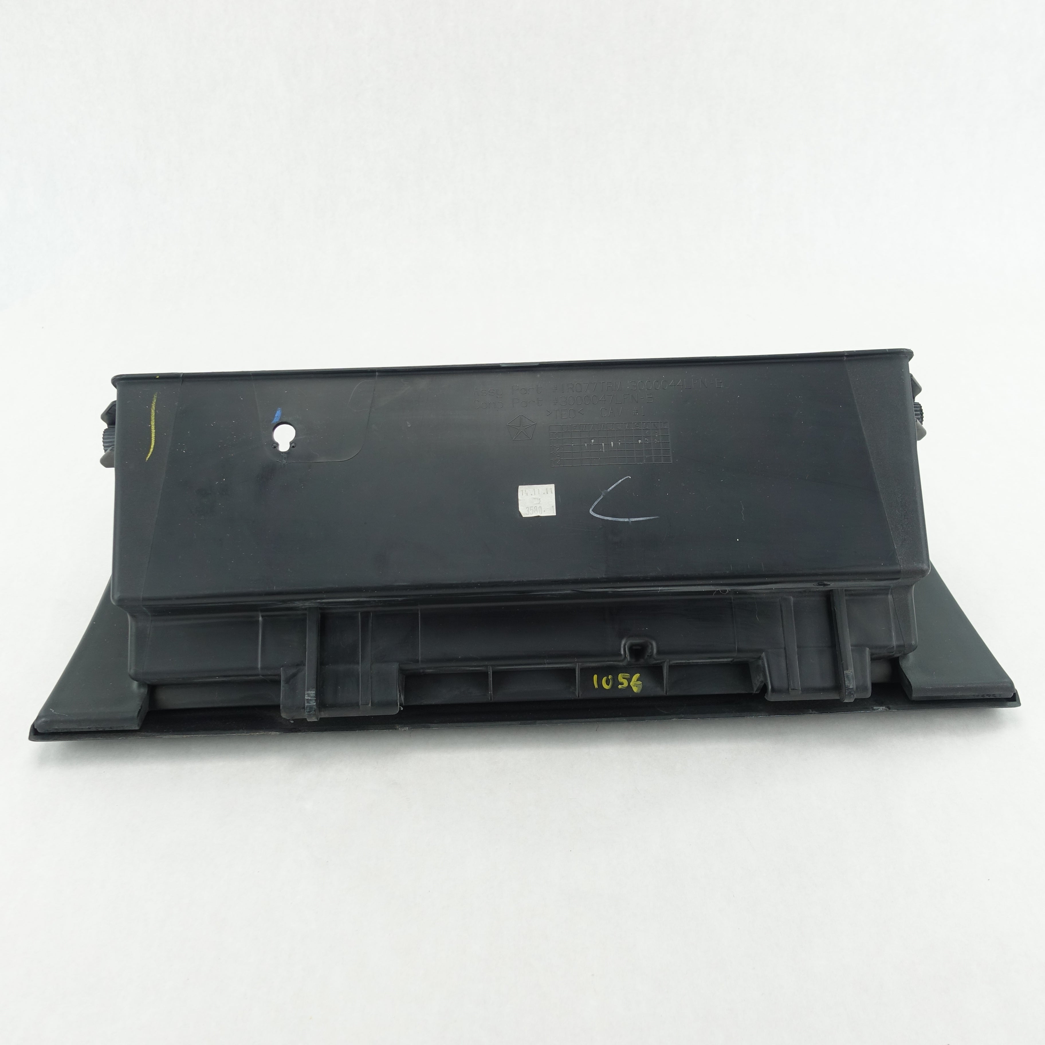 2012 2013 2014 2015 2016 2017 2018 2019 20 Dodge Journey Glove Storage Box Black