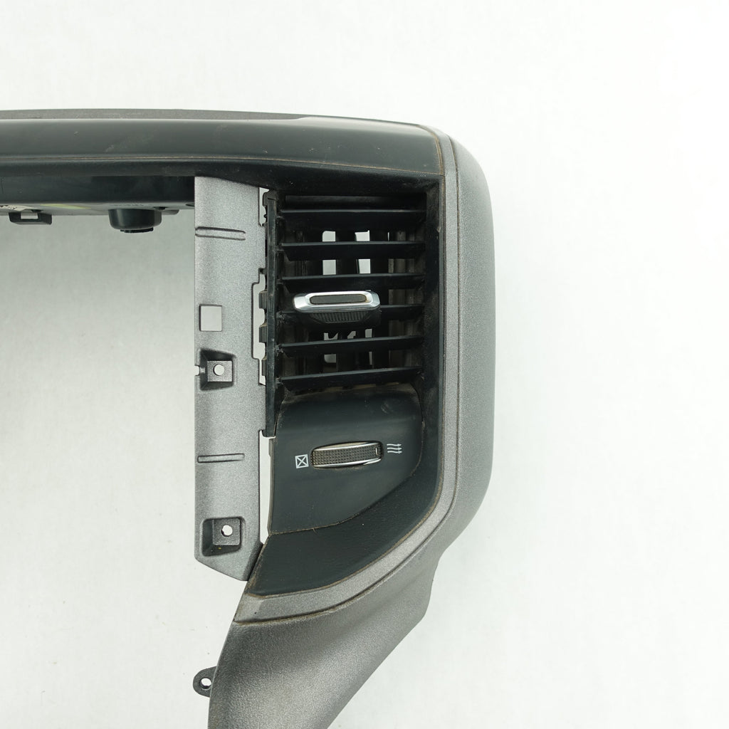 Damage 2019 2020 2021 2022 2023 Ram 1500 2500 3500 Center Dash Radio Vent Trim Bezel
