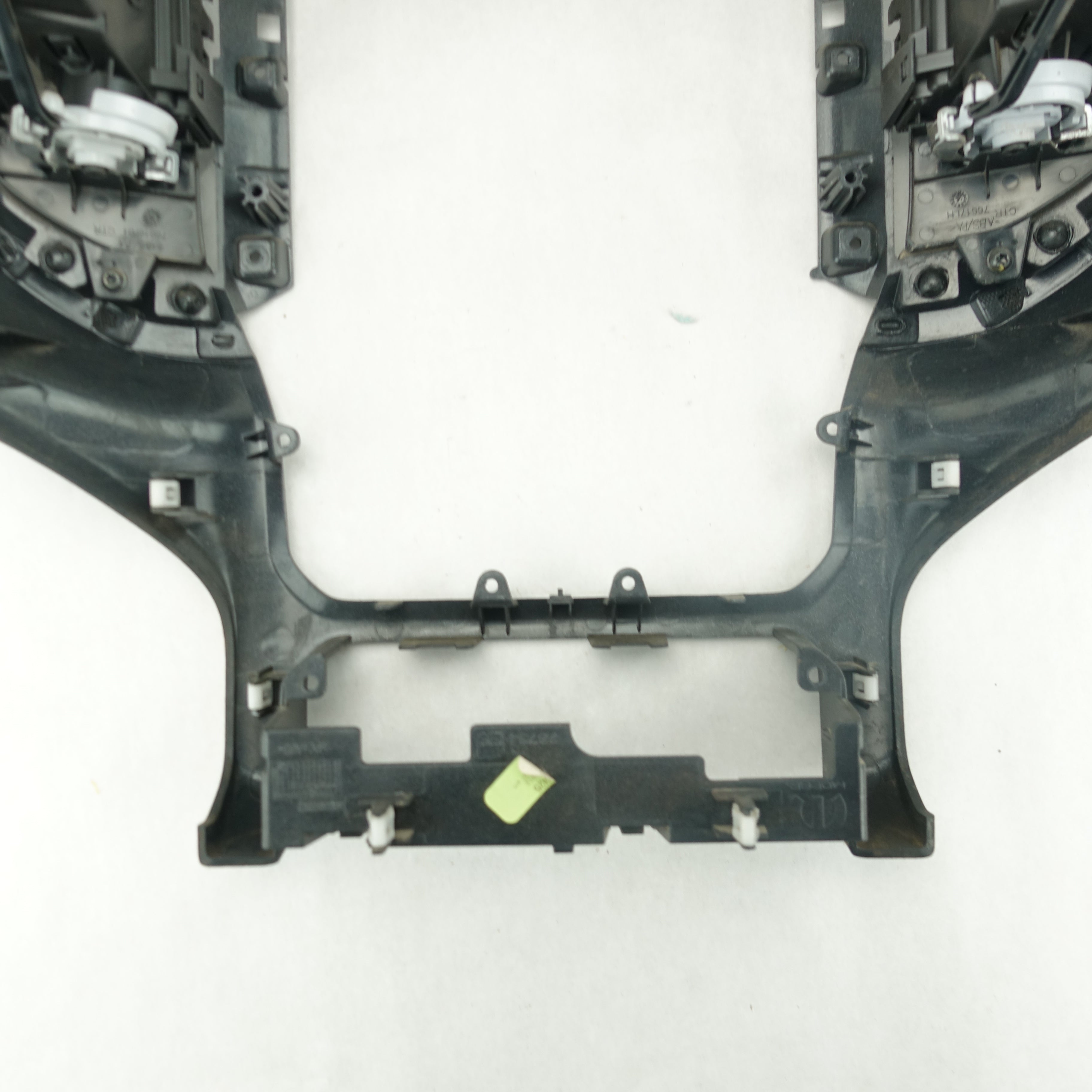 Damage 2019 2020 2021 2022 2023 Ram 1500 2500 3500 Center Dash Radio Vent Trim Bezel