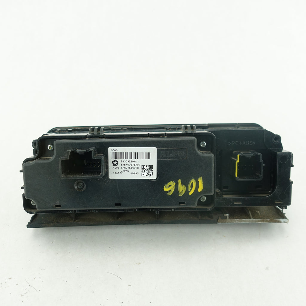 Damage 20 2021 2022 Ram 2500 3500 Trailer Brake Tow/Haul Traction Control Switch
