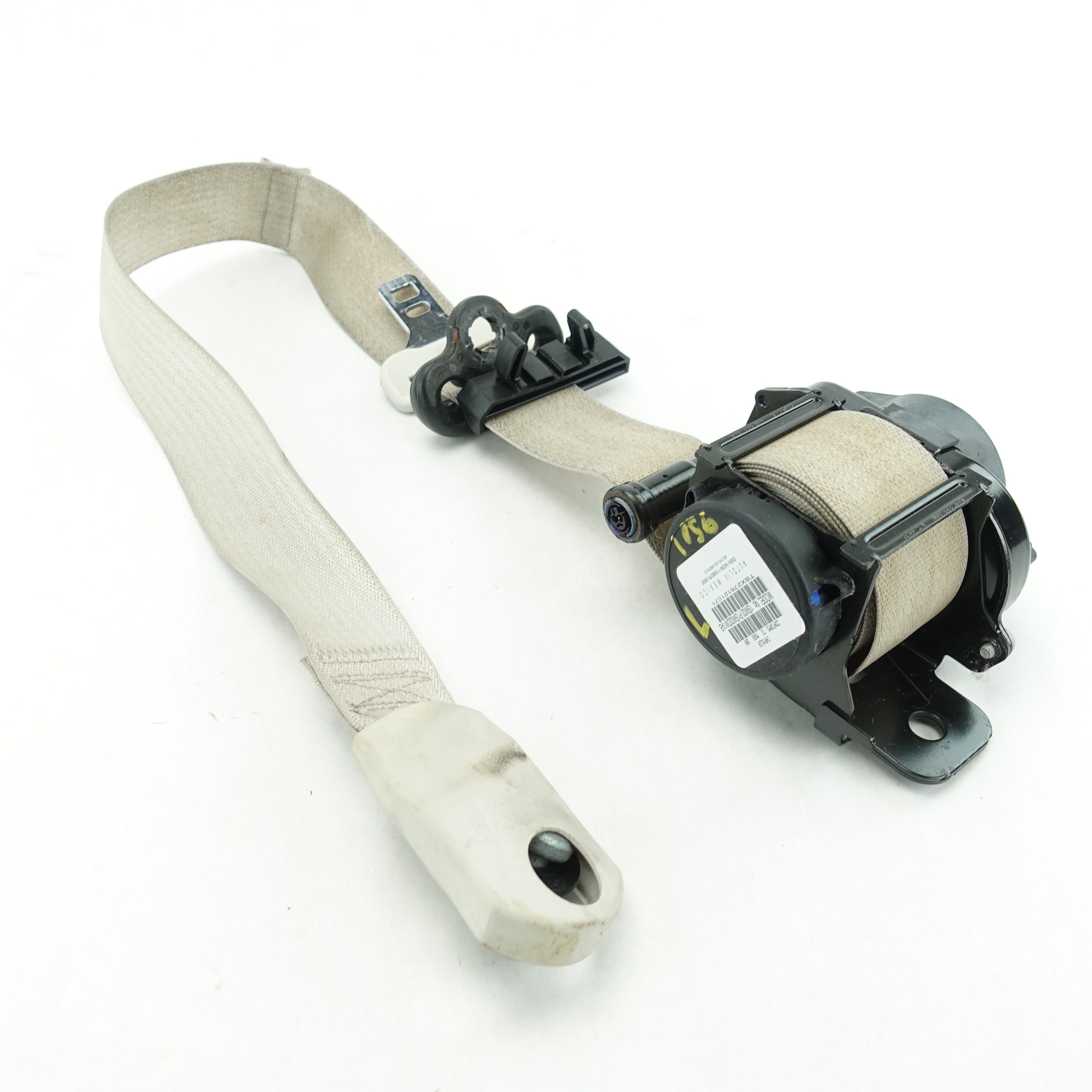 2011 2012 Dodge Journey Driver Left Front Seat Belt Gray