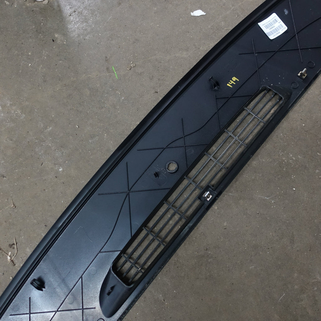 2008 2009 2010 2011 2012 Silverado Sierra Dash Defrost Vent Trim Panel Black OEM