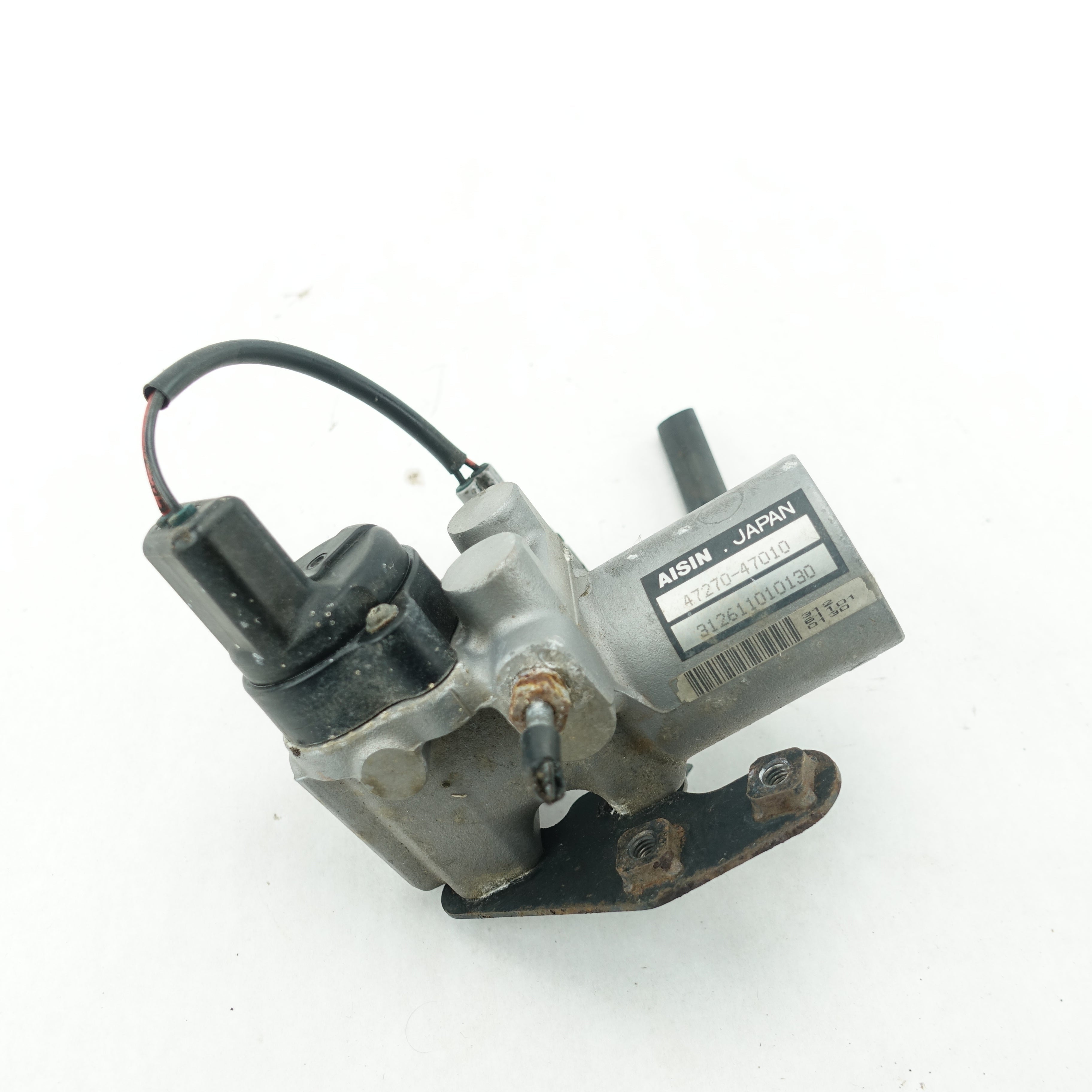 2004 2005 2006 2007 2008 09 Toyota Prius Brake Master Cylinder Solenoid Control