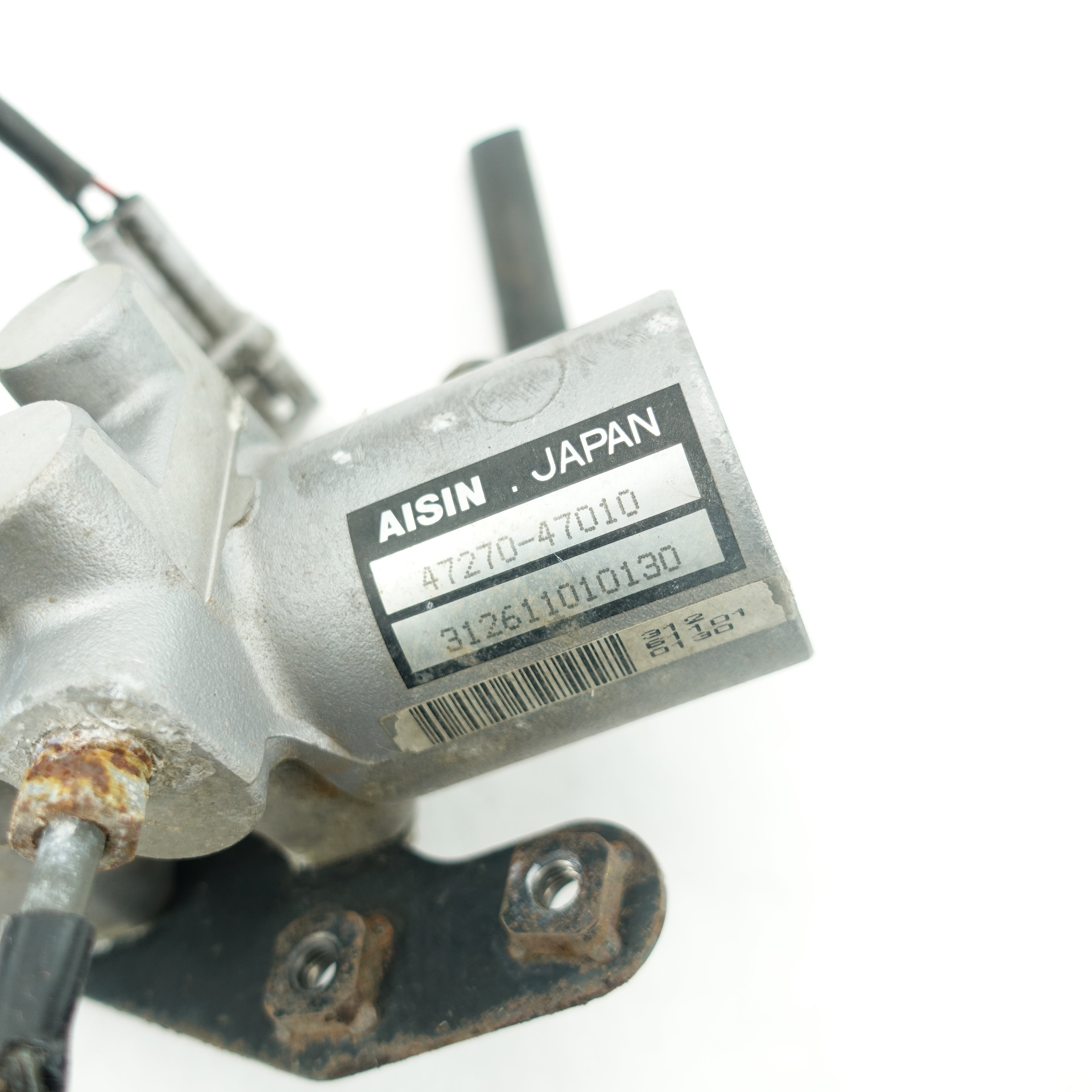 2004 2005 2006 2007 2008 09 Toyota Prius Brake Master Cylinder Solenoid Control
