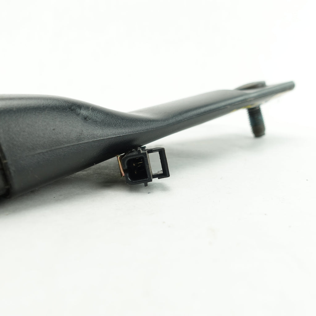 2006 Pontiac Torrent Driver Left Front Seat Belt Buckle