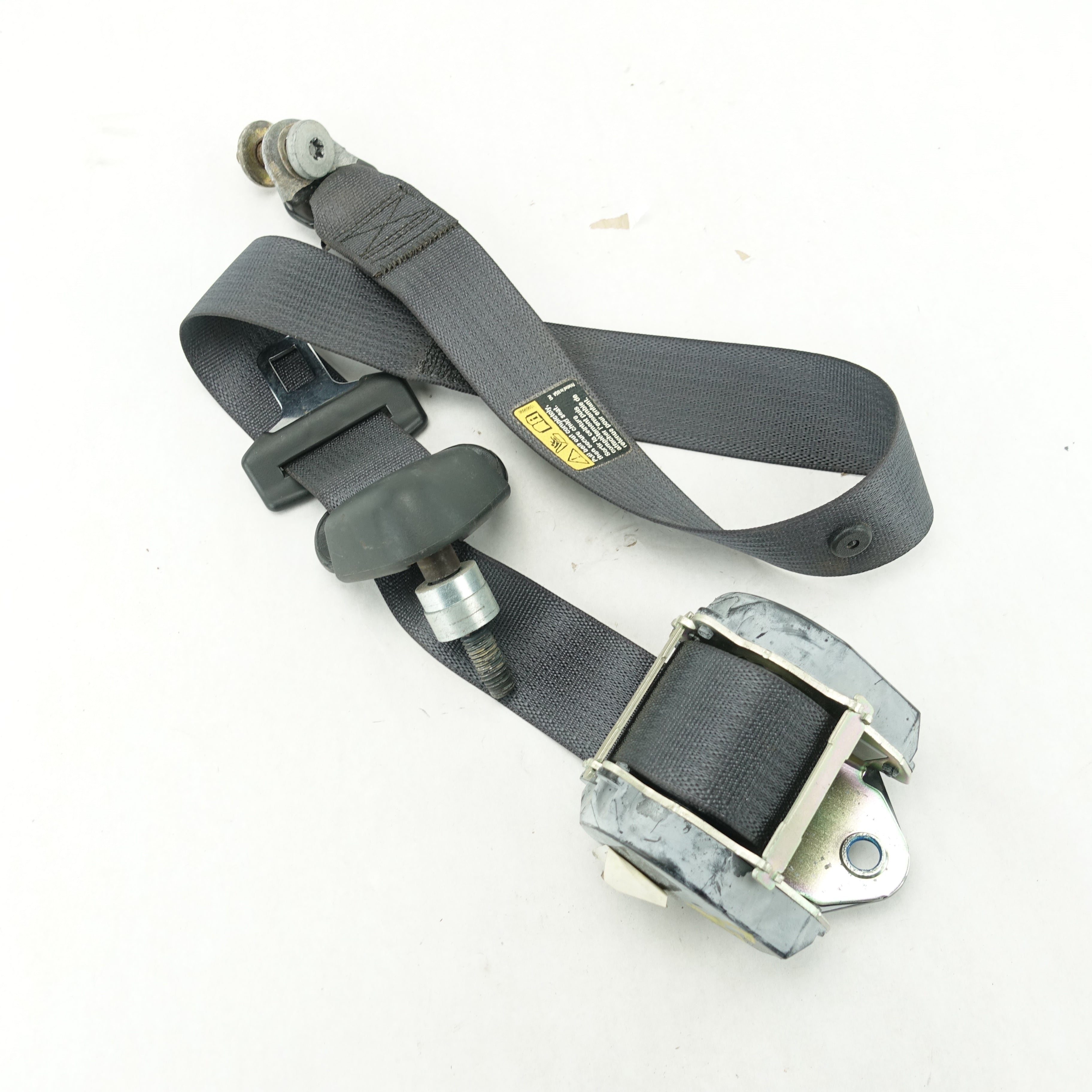 2006 2007 2008 2009 Pontiac Torrent Left Rear Seat Belt Black