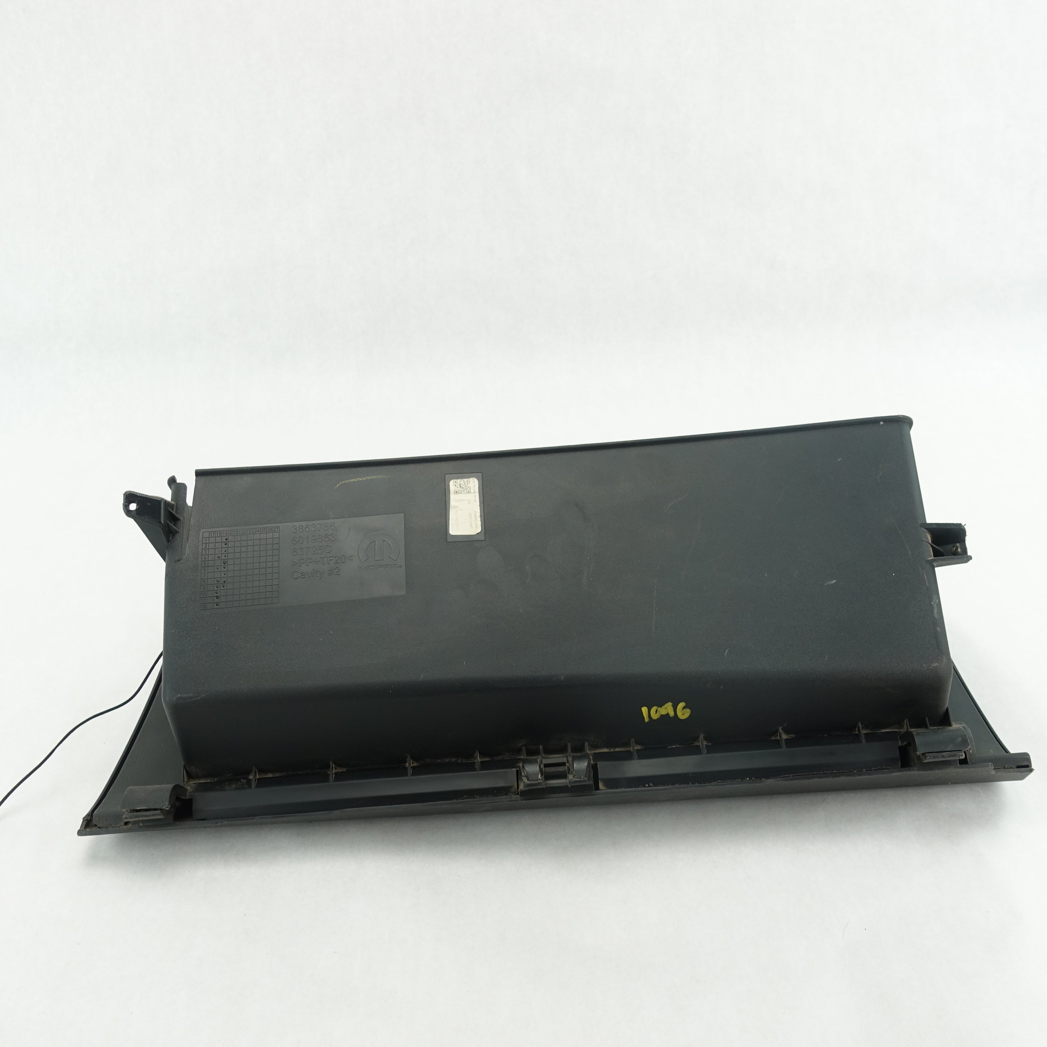 2019 2020 2021 2022 2023 Ram 2500 3500 Lower Glove Box Black