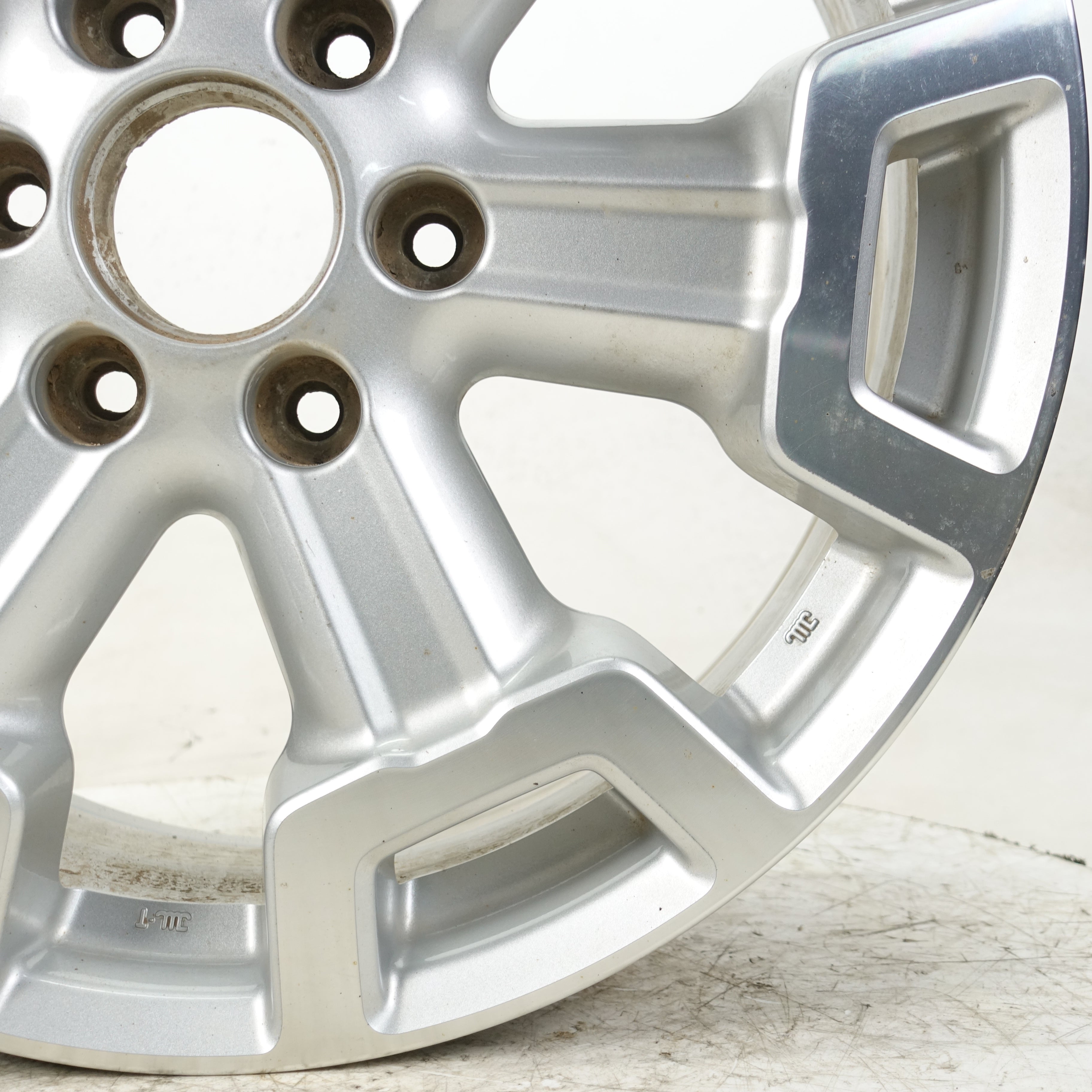 2016 2017 2018 2019 2020 Nissan Titan XD 20 Inch Aluminum Alloy Wheel Rim Ring
