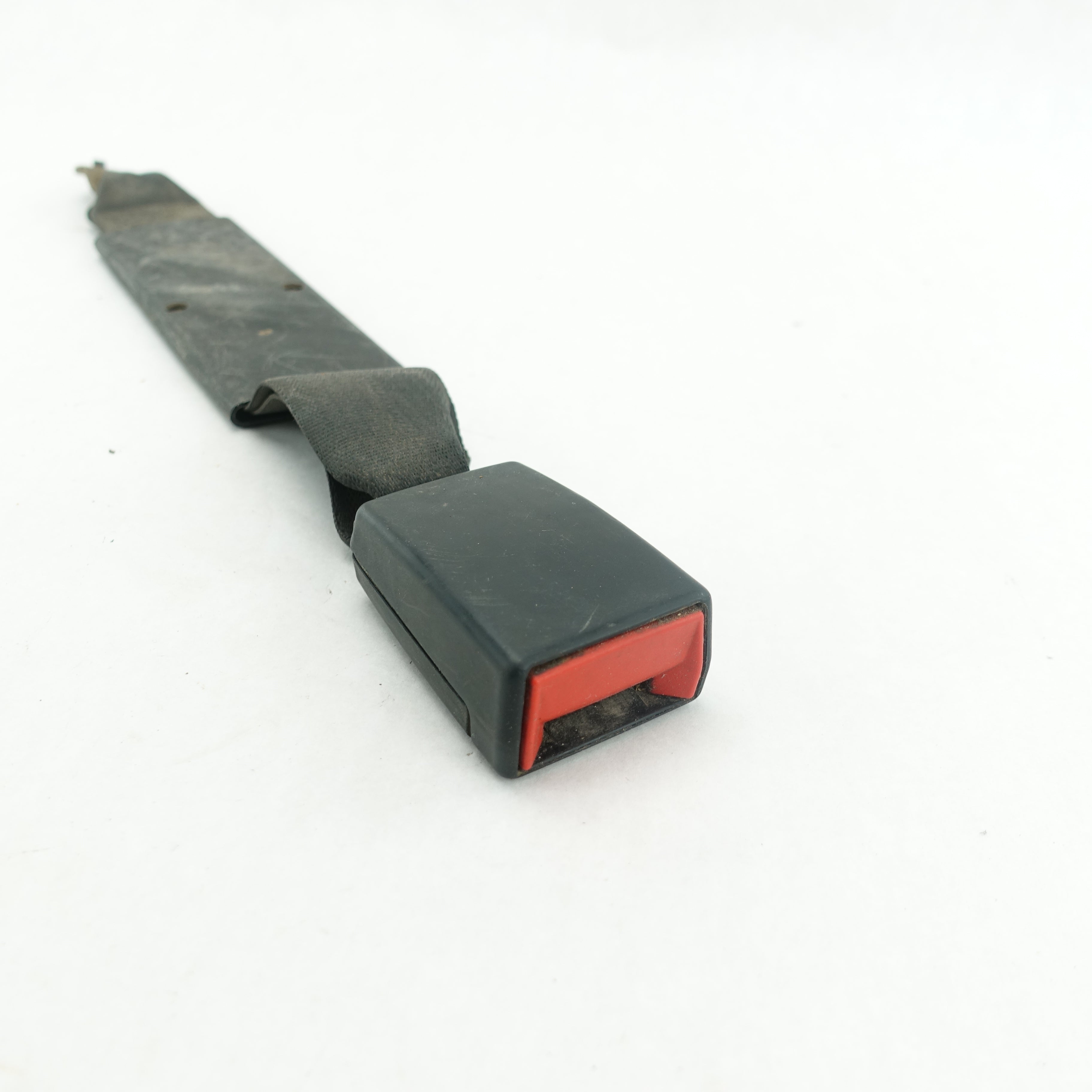 2019 2020 2021 2022 2023 Ram 2500 3500 Seat Belt Buckle Front Center Black