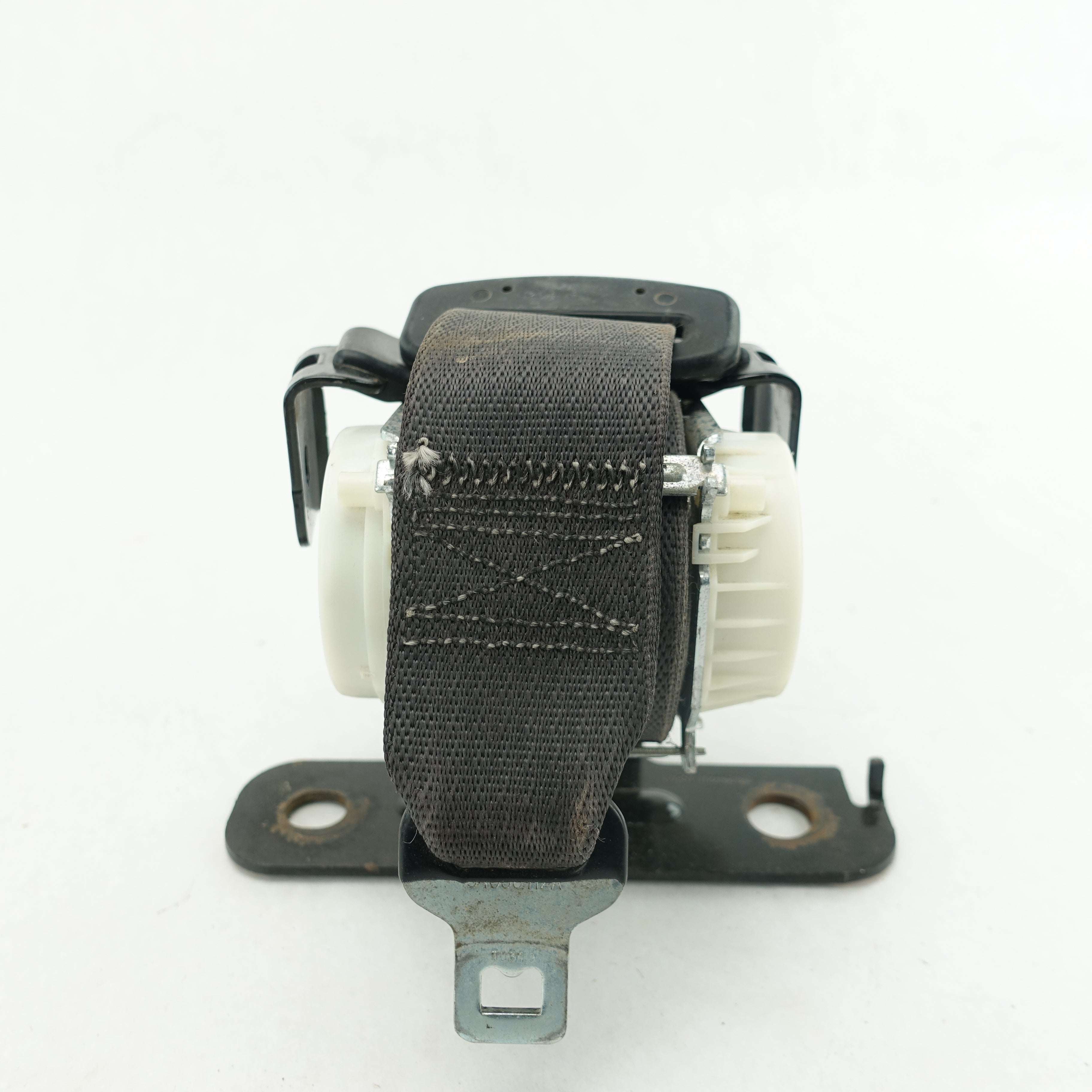 2015 2016 2017 2018 2019 2020 Ram 3500 Regular Cab Front Center Seat Belt Black
