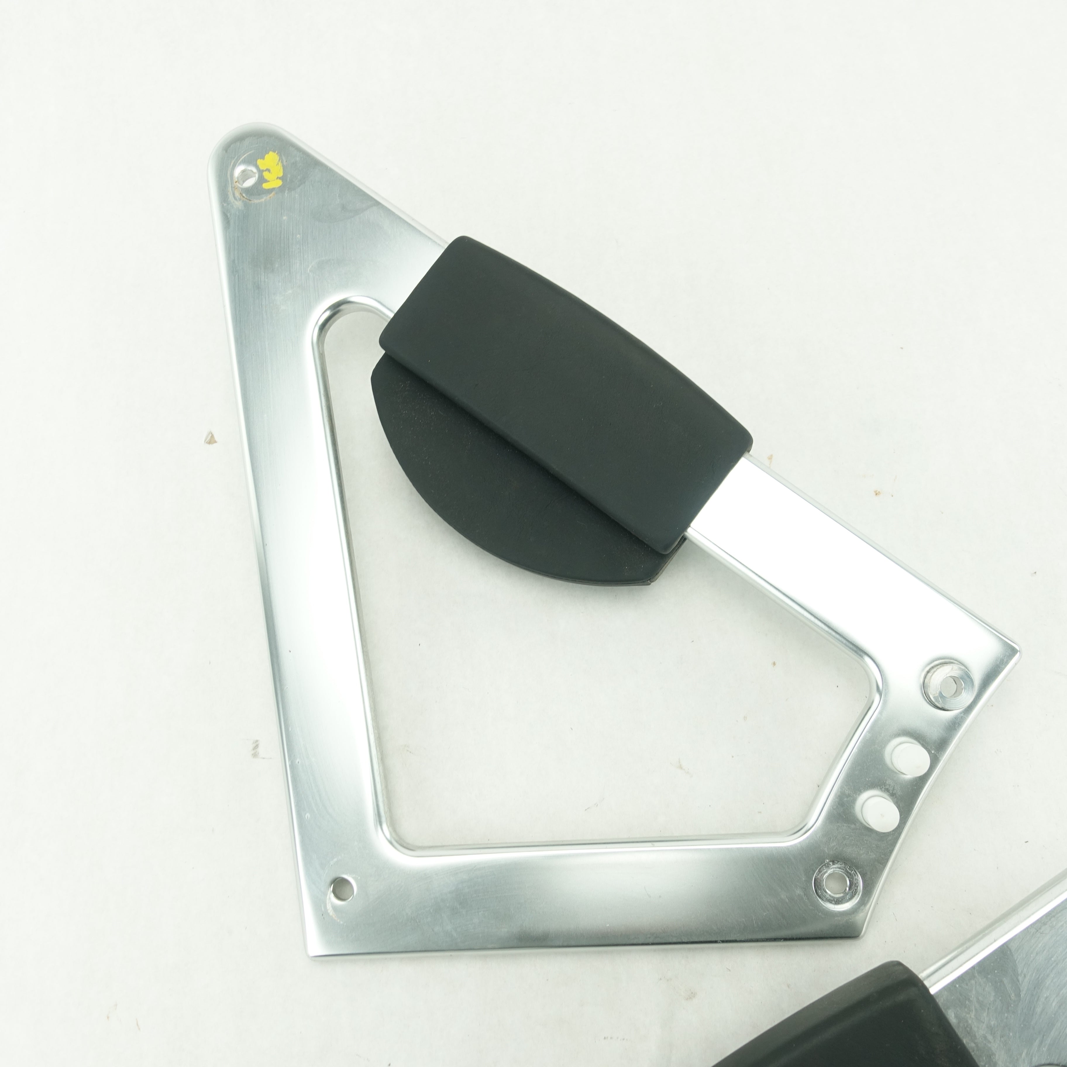 2001 2002 2003 2004 2005 Audi TT Quattro Interior Center Console Grab Handle Bar