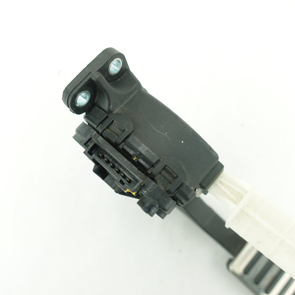 2000 2001 2002 2003 2004 2005 2006 Audi TT Gas Throttle Accelerator Pedal