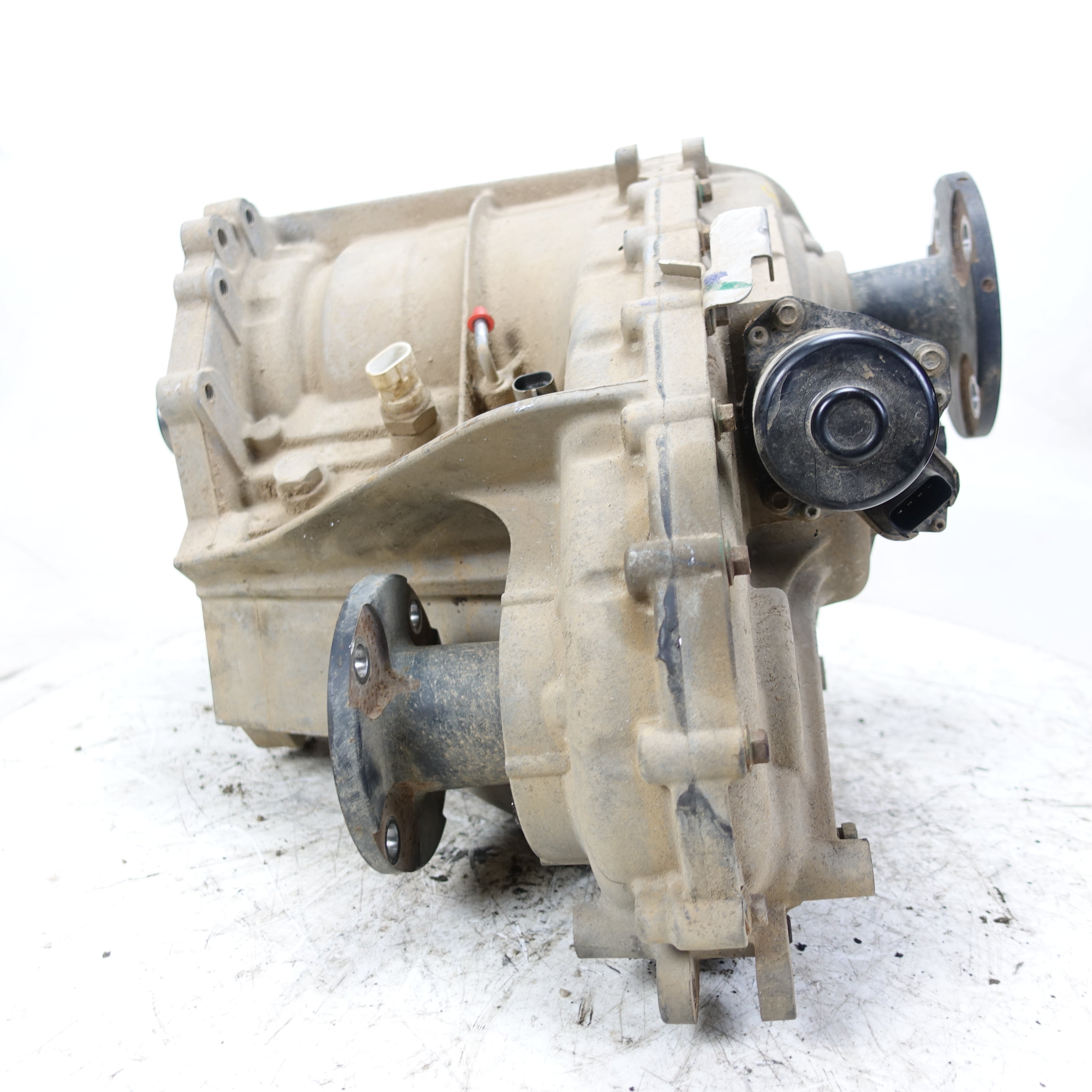 2016 2017 2018 2019 Nissan Titan XD 5.0L Diesel Transfer Case