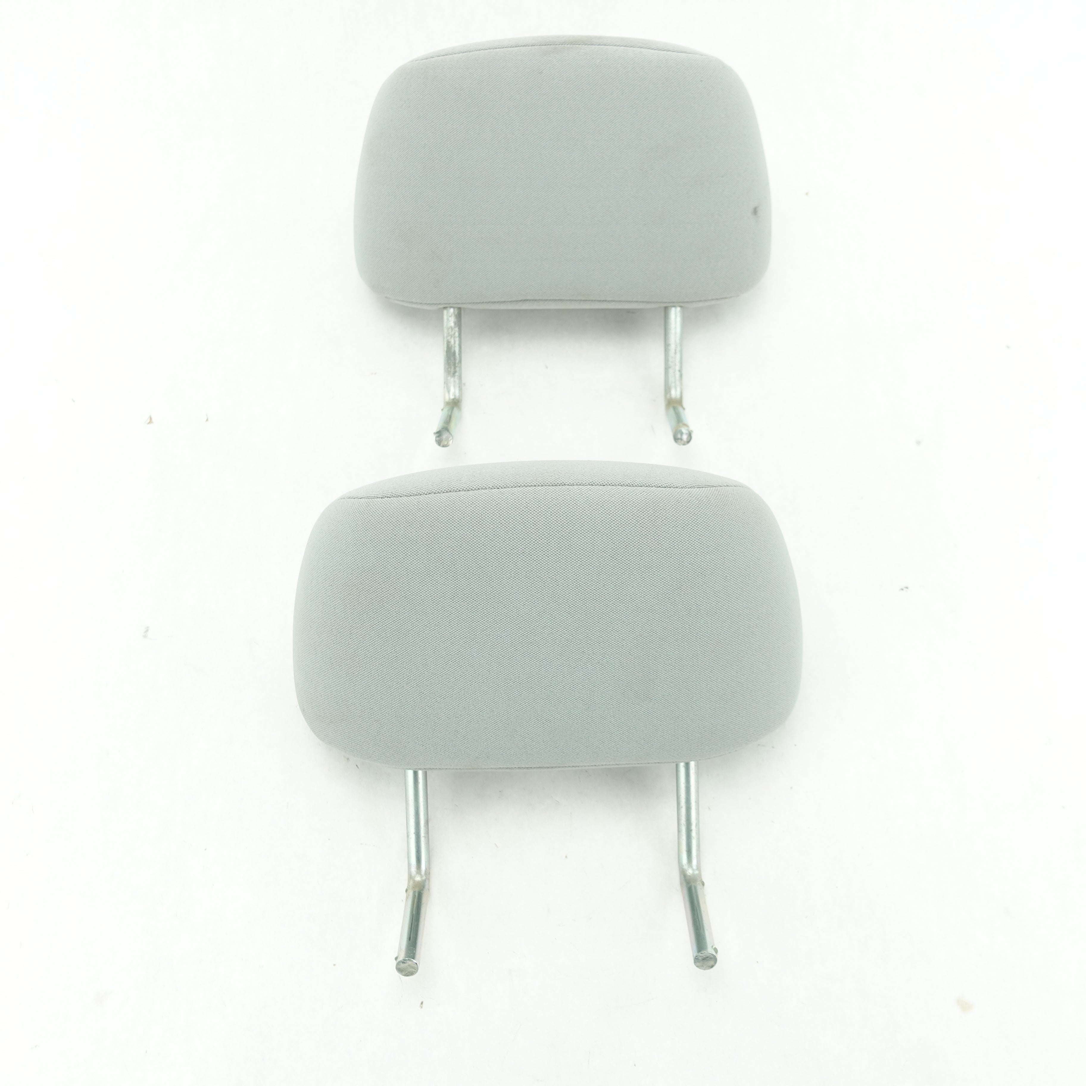 2005 2006 2007 Chevy Cobalt Coupe 2 Door Rear Headrest Head Rest Gray Cloth Set
