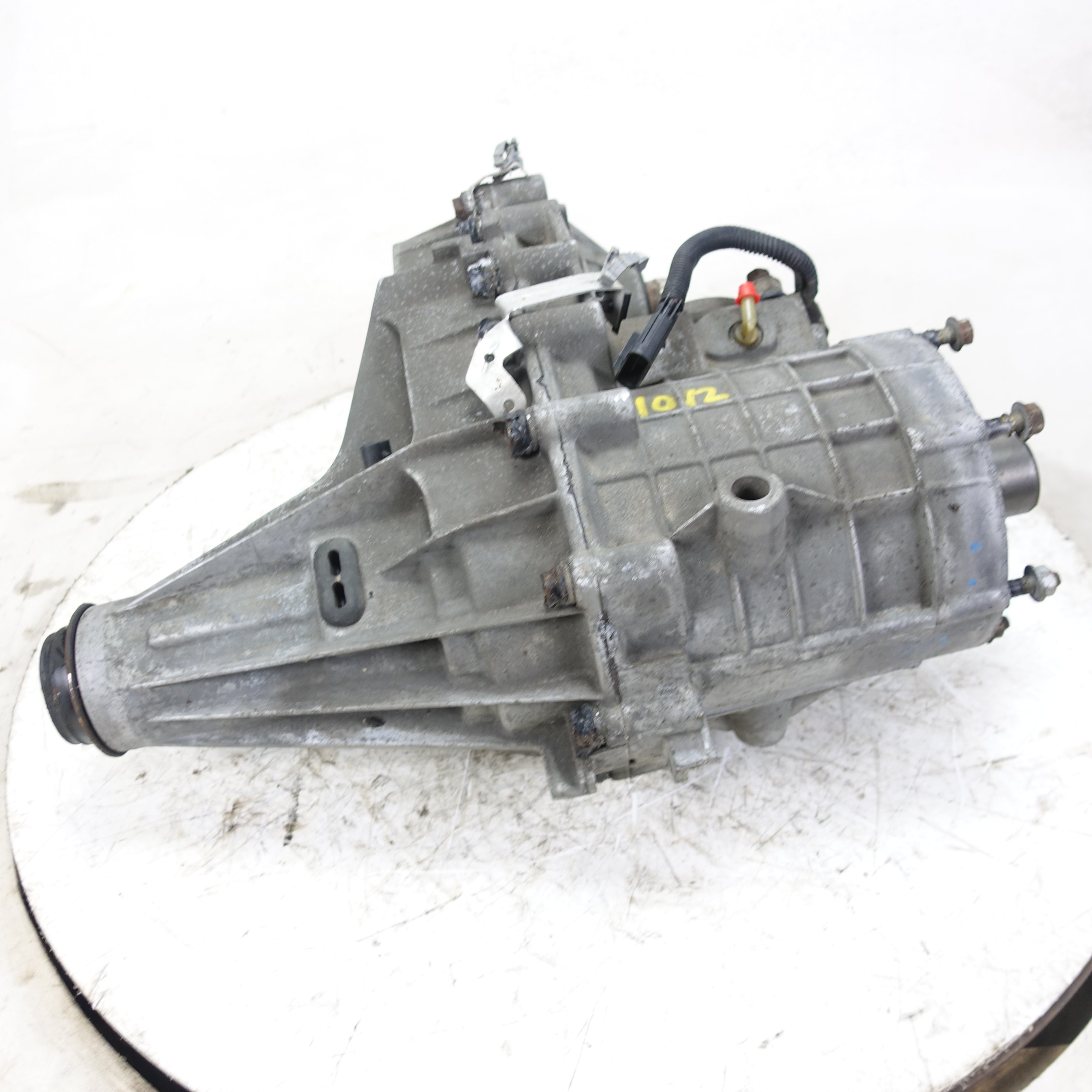 2003 2004 2005 Silverado Sierra 2500 3500 5 Speed Transmission Transfer Case
