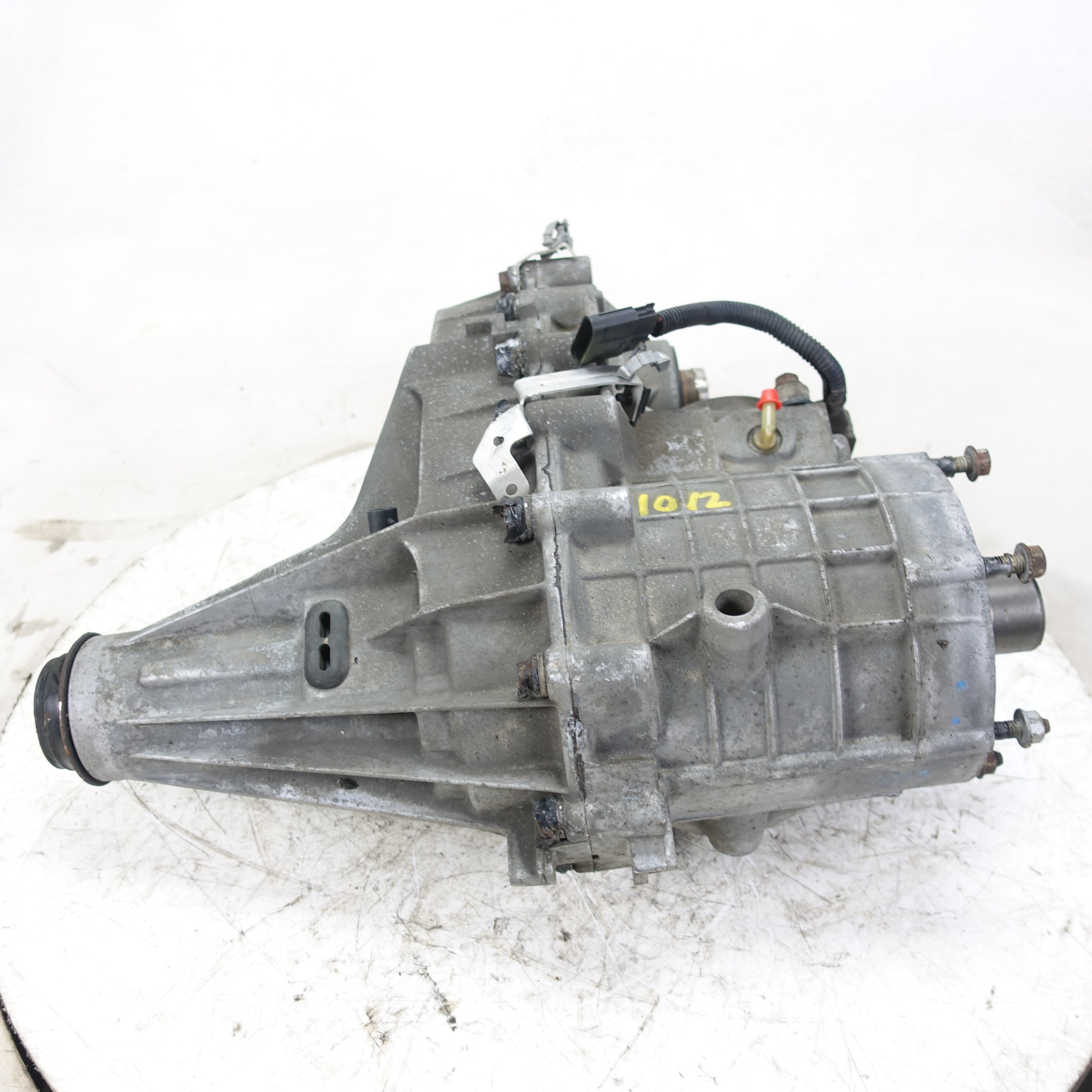2003 2004 2005 Silverado Sierra 2500 3500 5 Speed Transmission Transfer Case