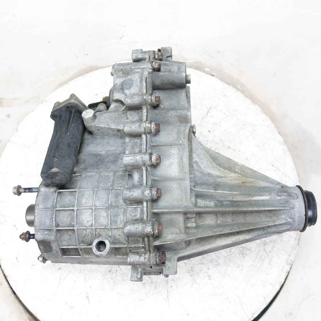 2003 2004 2005 Silverado Sierra 2500 3500 5 Speed Transmission Transfer Case